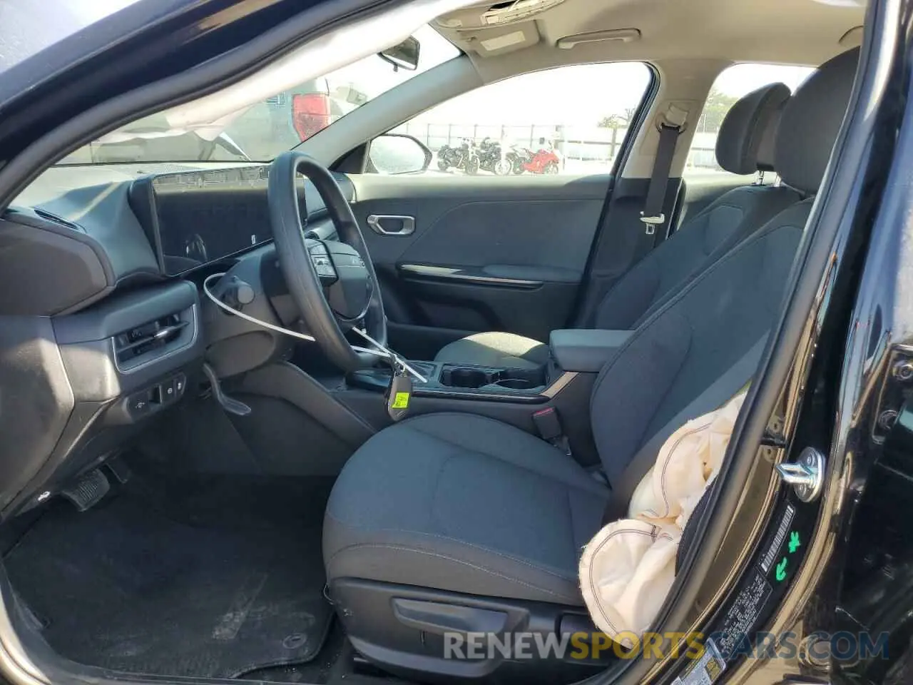 7 fotografías del automóvil dañado 3KPFT4DE8SE003642 KIA K4 LX 2025