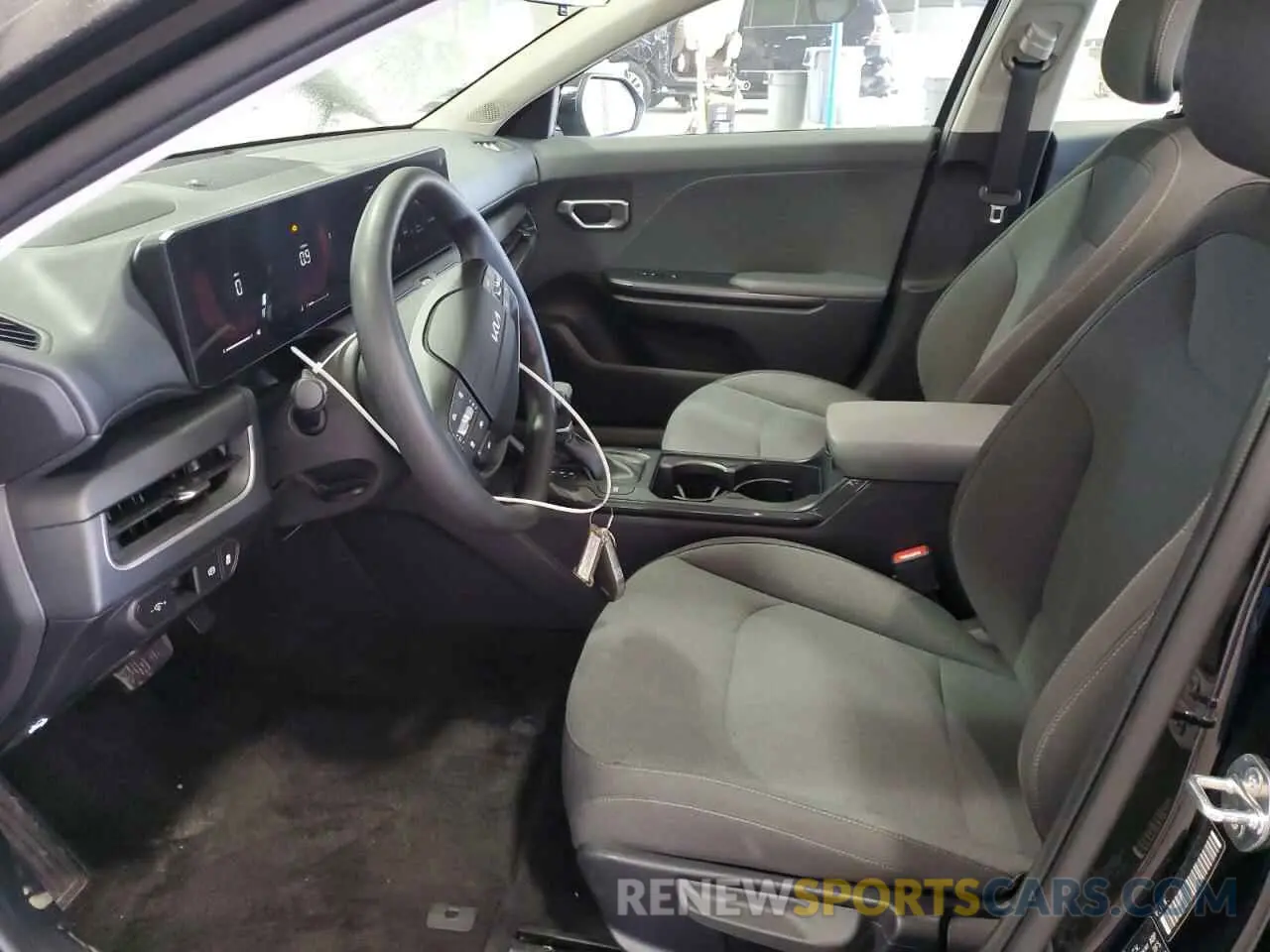 7 fotografías del automóvil dañado 3KPFT4DE8SE021767 KIA K4 LX 2025