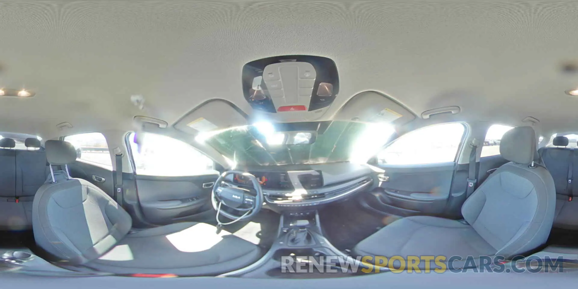 13 fotografías del automóvil dañado 3KPFT4DE8SE085470 KIA K4 LX 2025