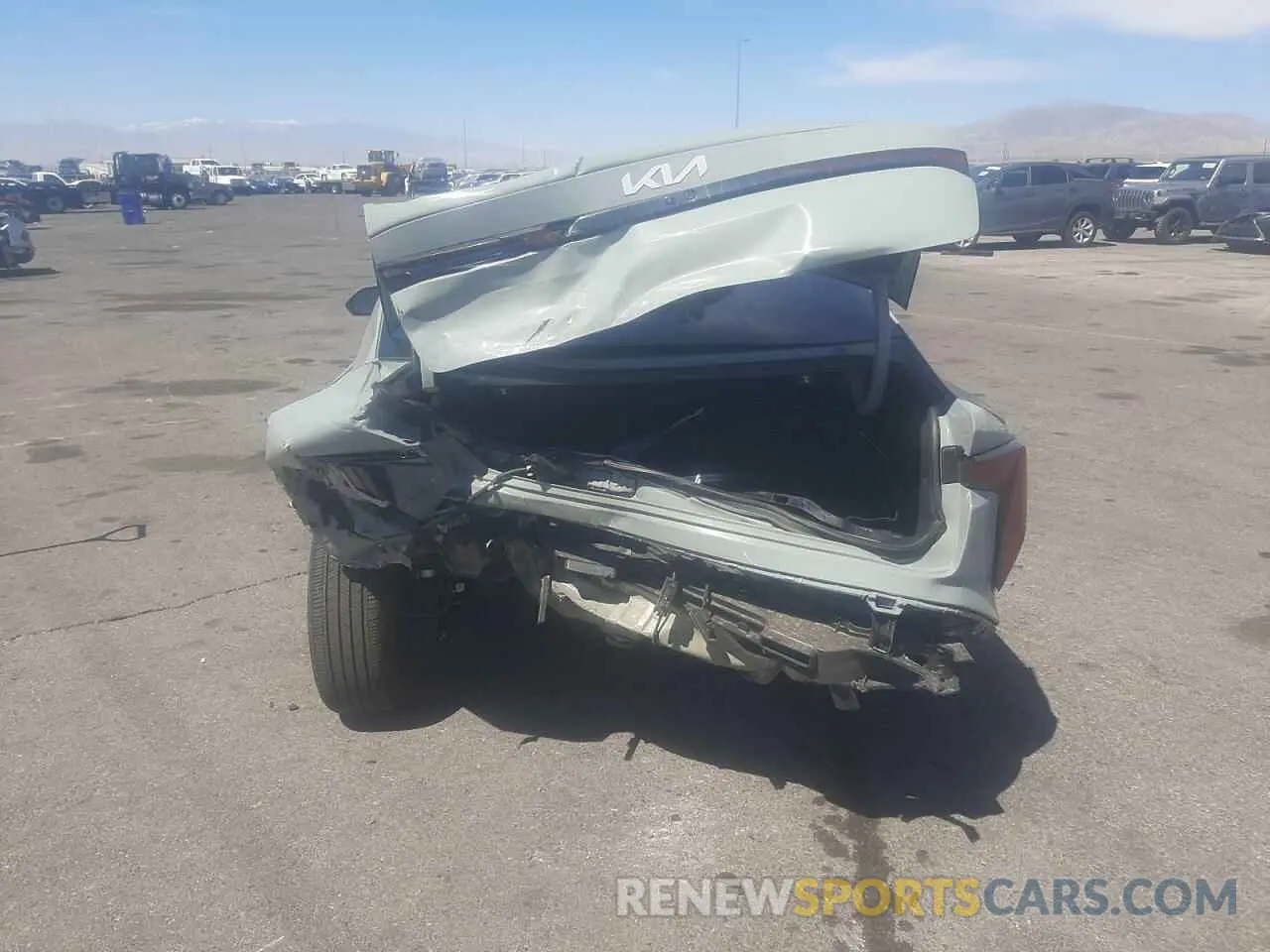 6 fotografías del automóvil dañado 3KPFT4DE8SE085470 KIA K4 LX 2025