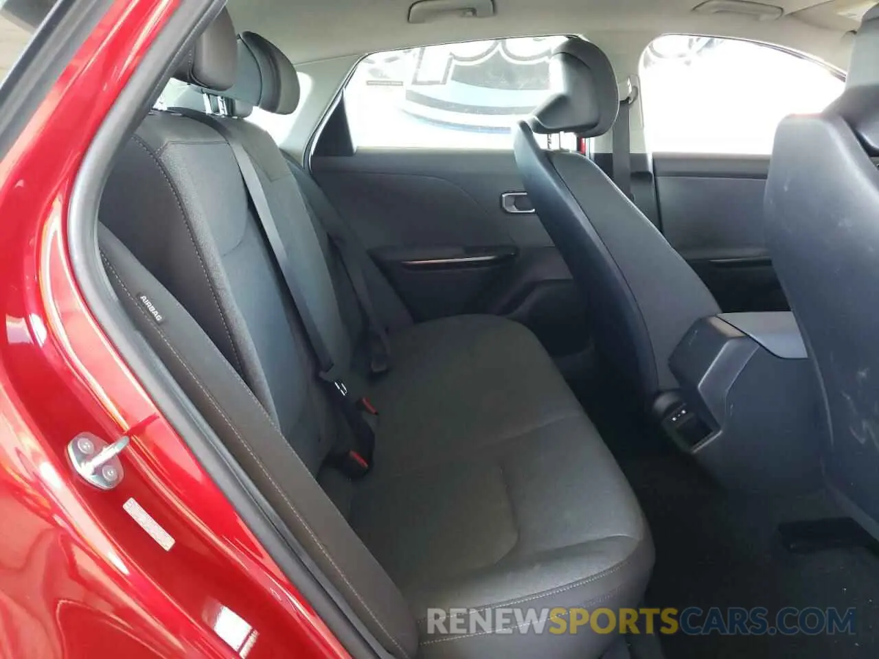 10 fotografías del automóvil dañado 3KPFT4DE9SE084733 KIA K4 LX 2025