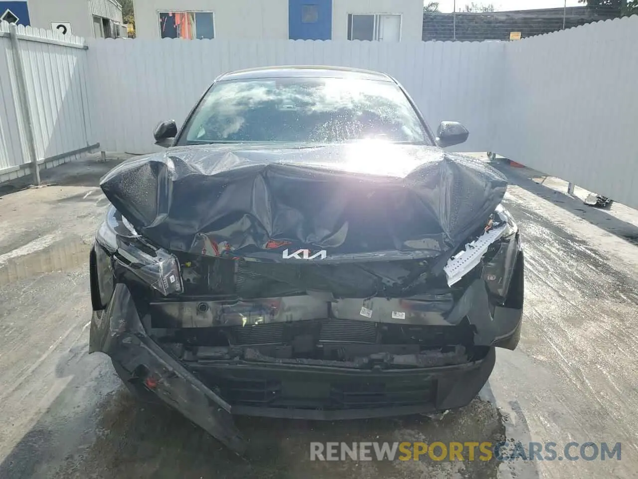 5 fotografías del automóvil dañado 3KPFT4DEXSE064040 KIA K4 LX 2025