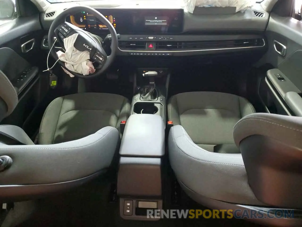 8 fotografías del automóvil dañado 3KPFT4DEXSE094235 KIA K4 LX 2025