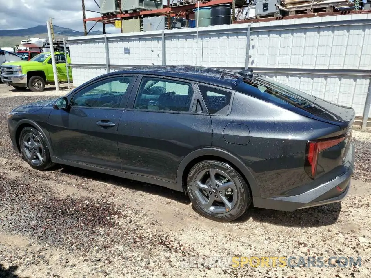 2 fotografías del automóvil dañado 3KPFT4DE2SE062802 KIA K4 LX 2026