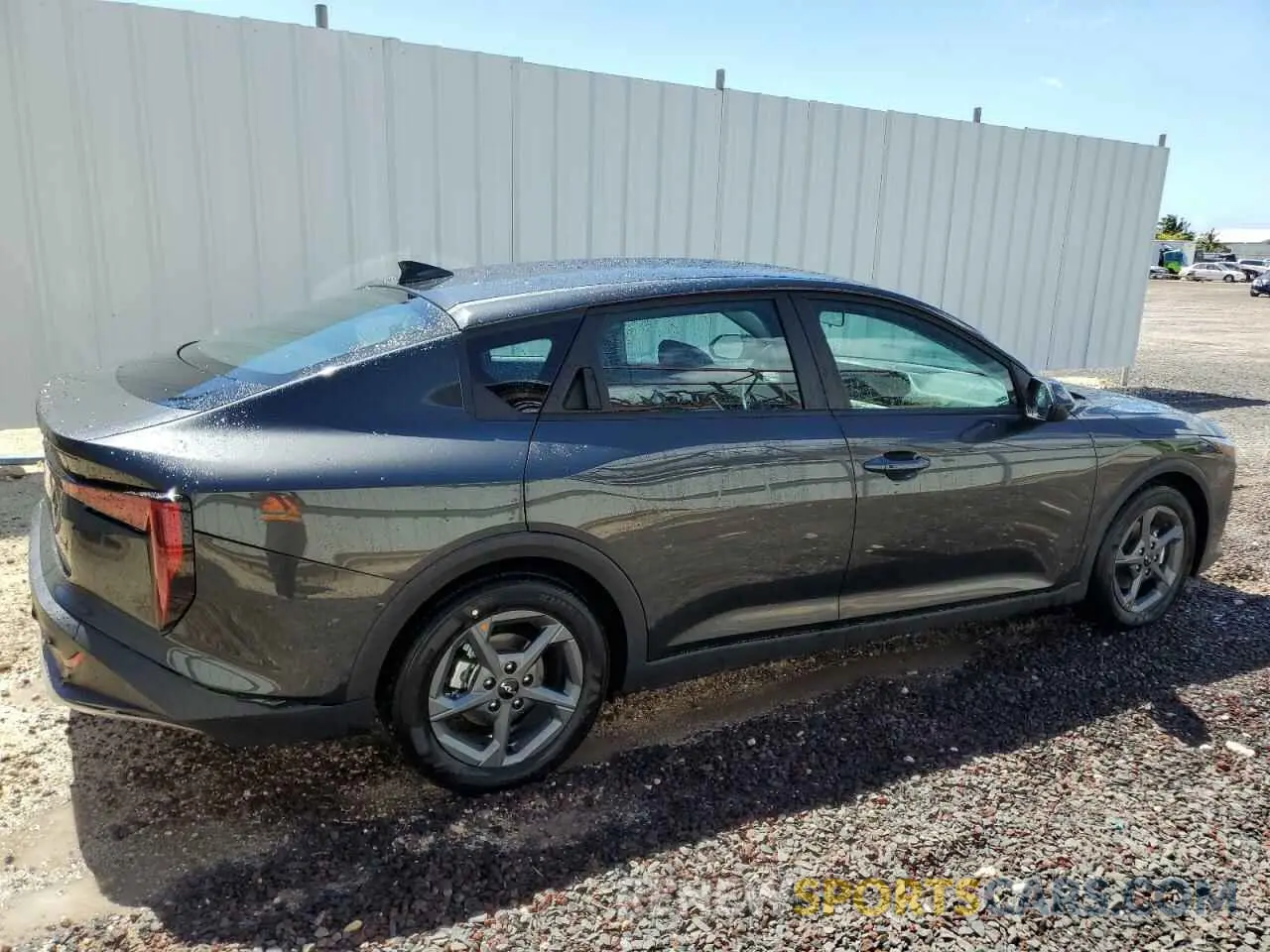 3 fotografías del automóvil dañado 3KPFT4DE2SE062802 KIA K4 LX 2026