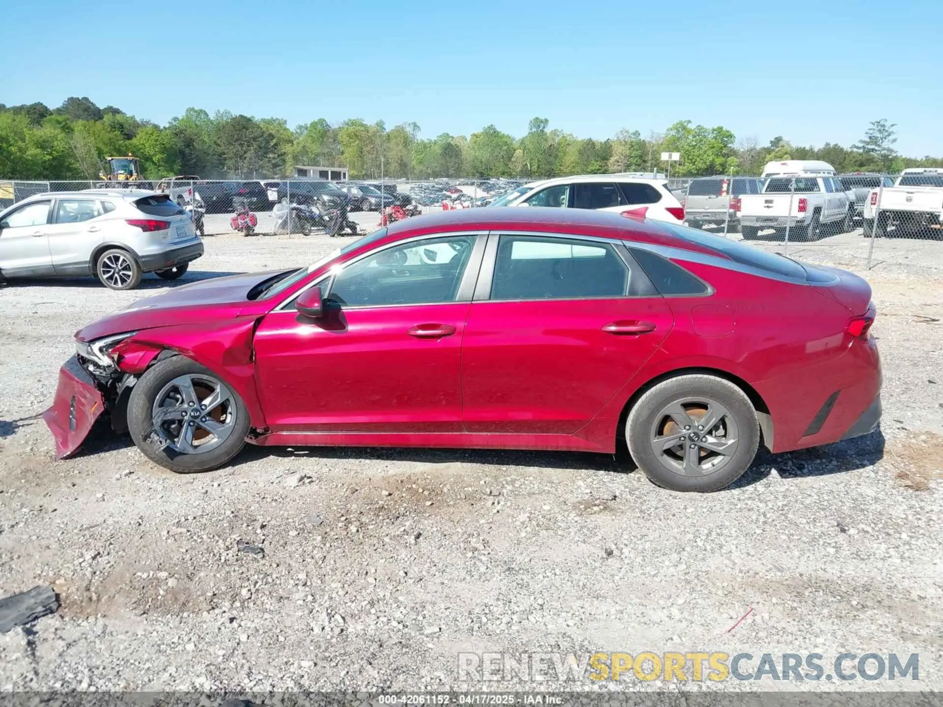 14 fotografías del automóvil dañado 5XXG14J20MG049478 KIA K5 2021