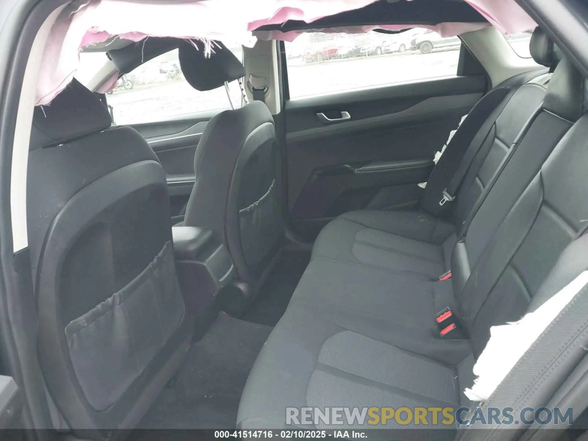 8 fotografías del automóvil dañado 5XXG14J21MG010284 KIA K5 2021