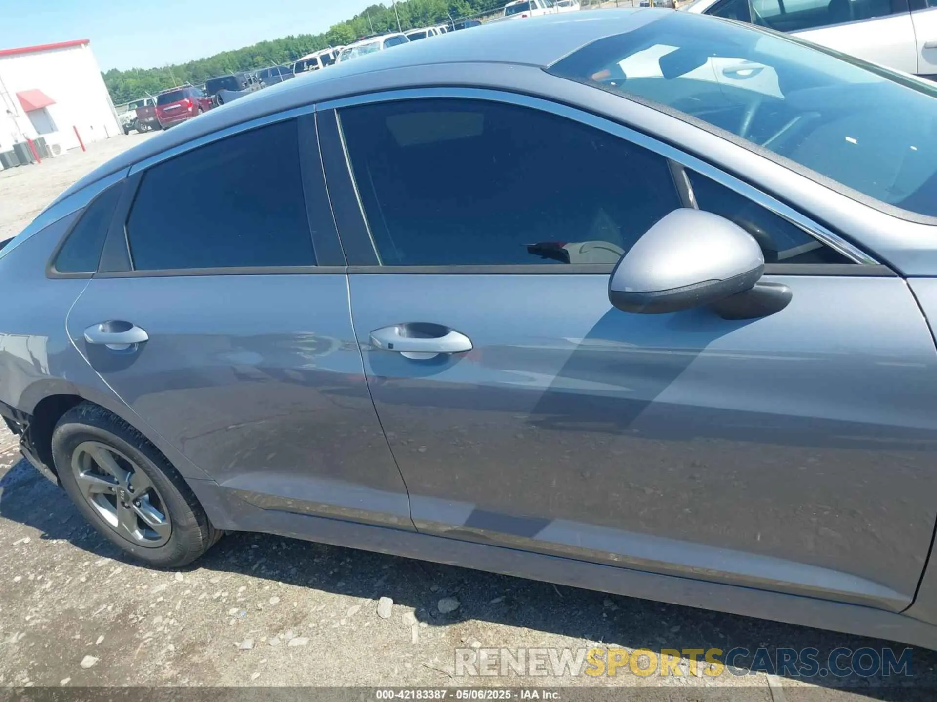 13 fotografías del automóvil dañado 5XXG14J21MG020801 KIA K5 2021