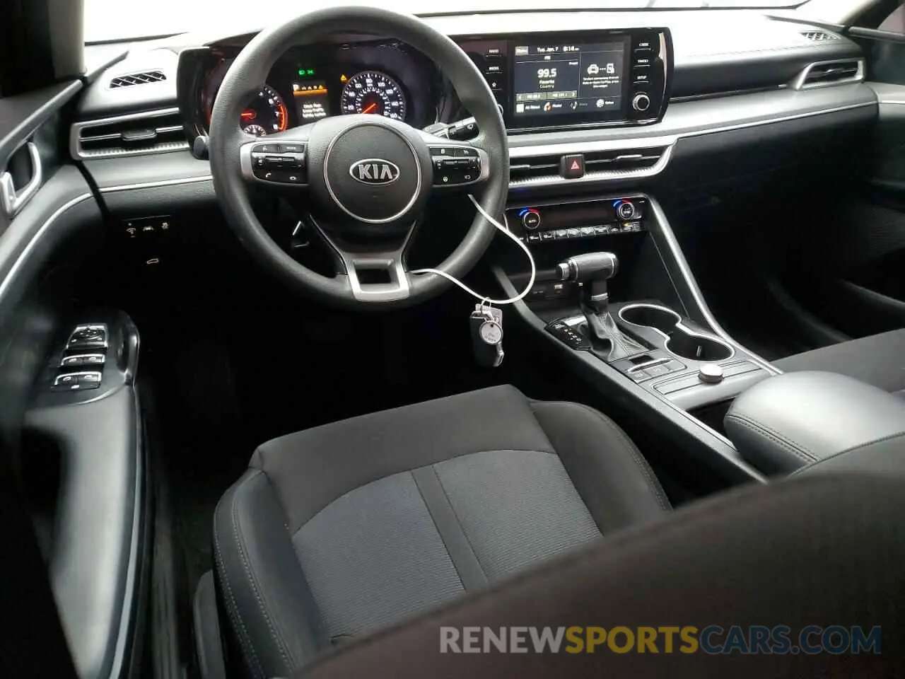 8 fotografías del automóvil dañado 5XXG14J21MG043401 KIA K5 2021