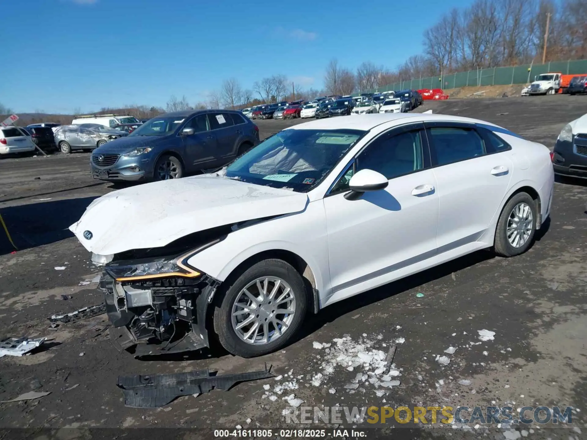 2 fotografías del automóvil dañado 5XXG14J21MG050168 KIA K5 2021
