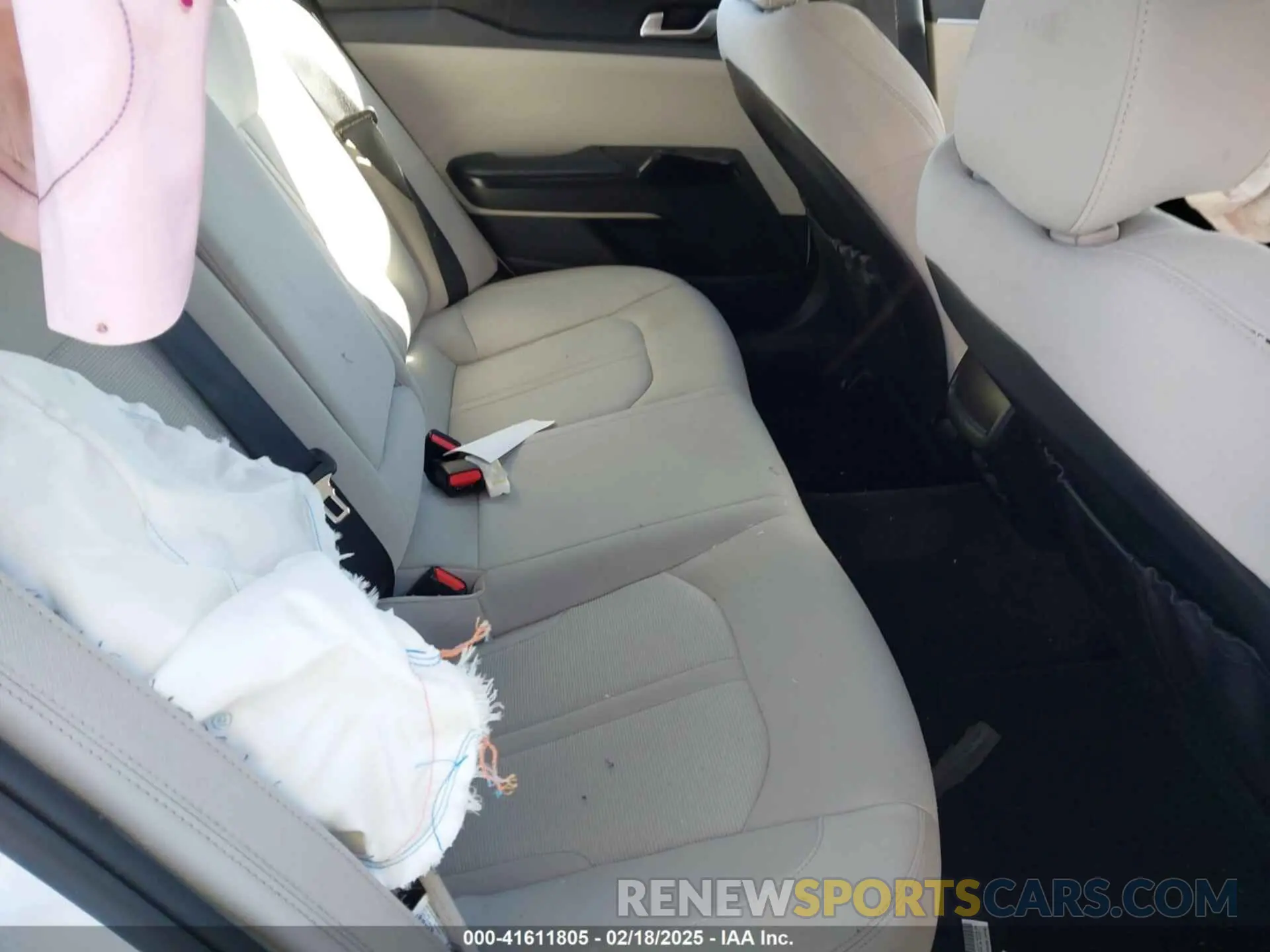 8 fotografías del automóvil dañado 5XXG14J21MG050168 KIA K5 2021