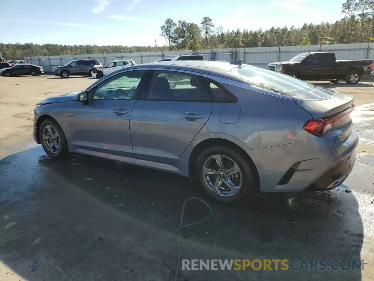 2 fotografías del automóvil dañado 5XXG14J21MG071845 KIA K5 2021