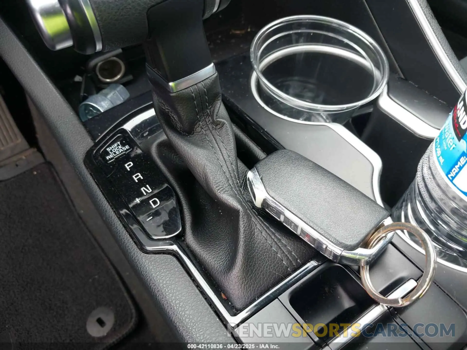 11 fotografías del automóvil dañado 5XXG14J22MG006695 KIA K5 2021