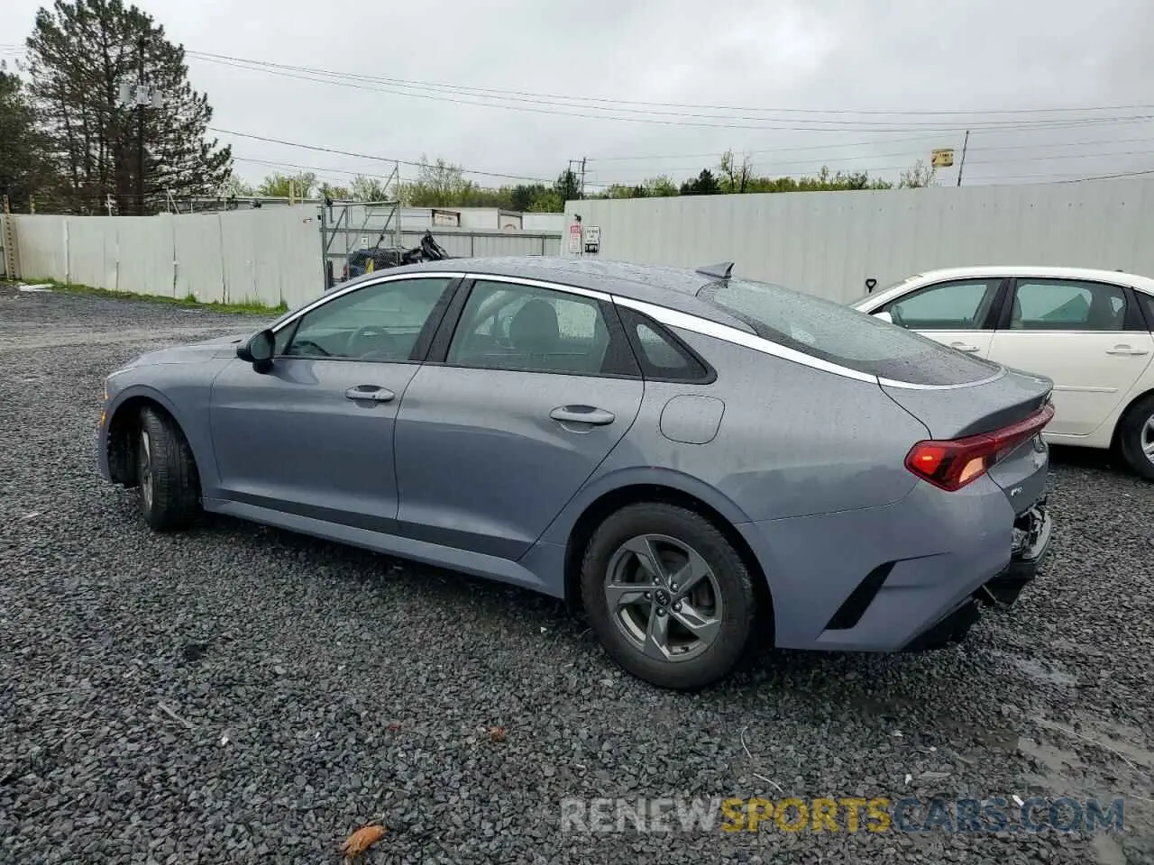 2 fotografías del automóvil dañado 5XXG14J22MG036179 KIA K5 2021