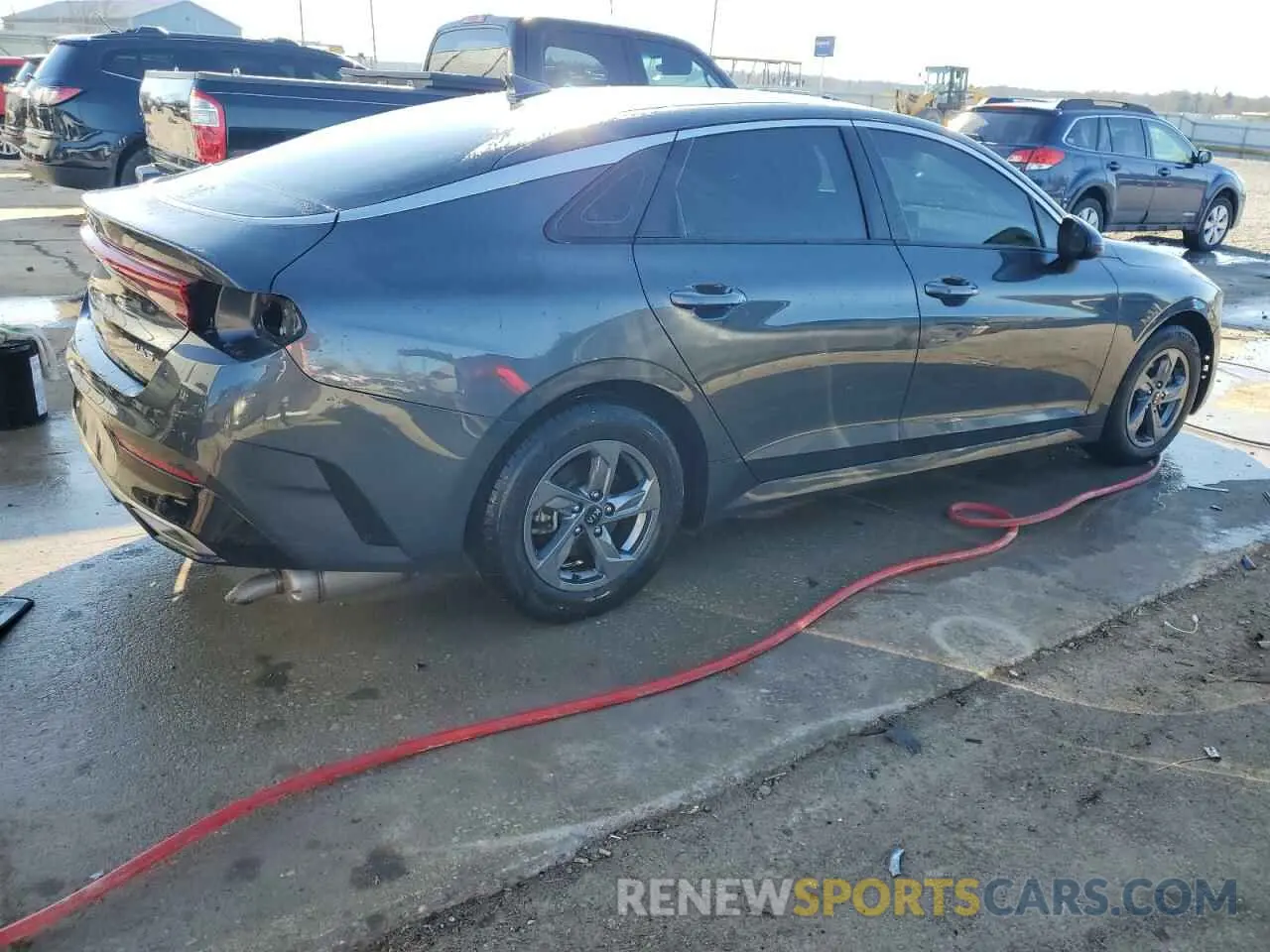 3 fotografías del automóvil dañado 5XXG14J22MG054892 KIA K5 2021