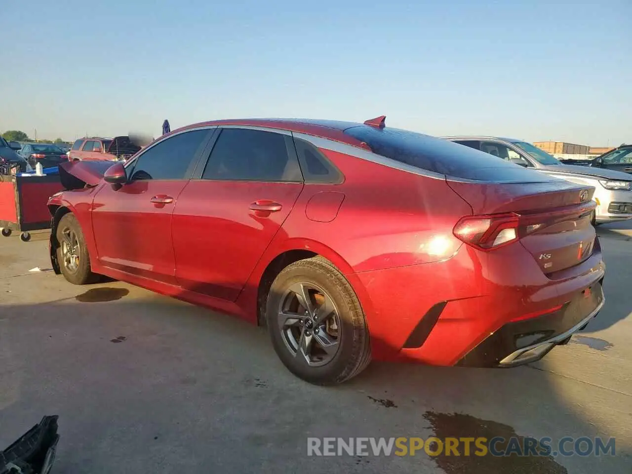 2 fotografías del automóvil dañado 5XXG14J23MG053282 KIA K5 2021