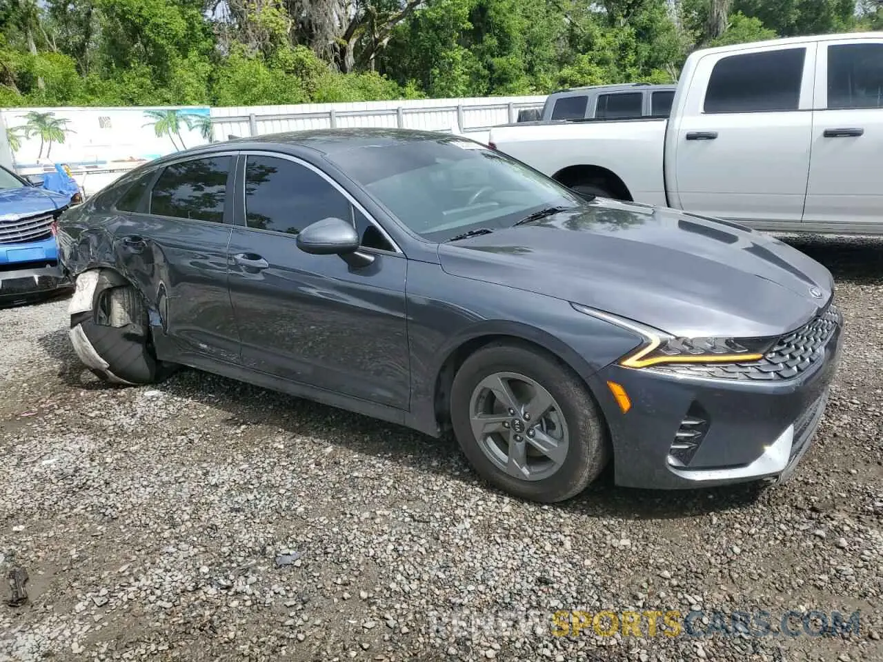 4 fotografías del automóvil dañado 5XXG14J24MG010313 KIA K5 2021