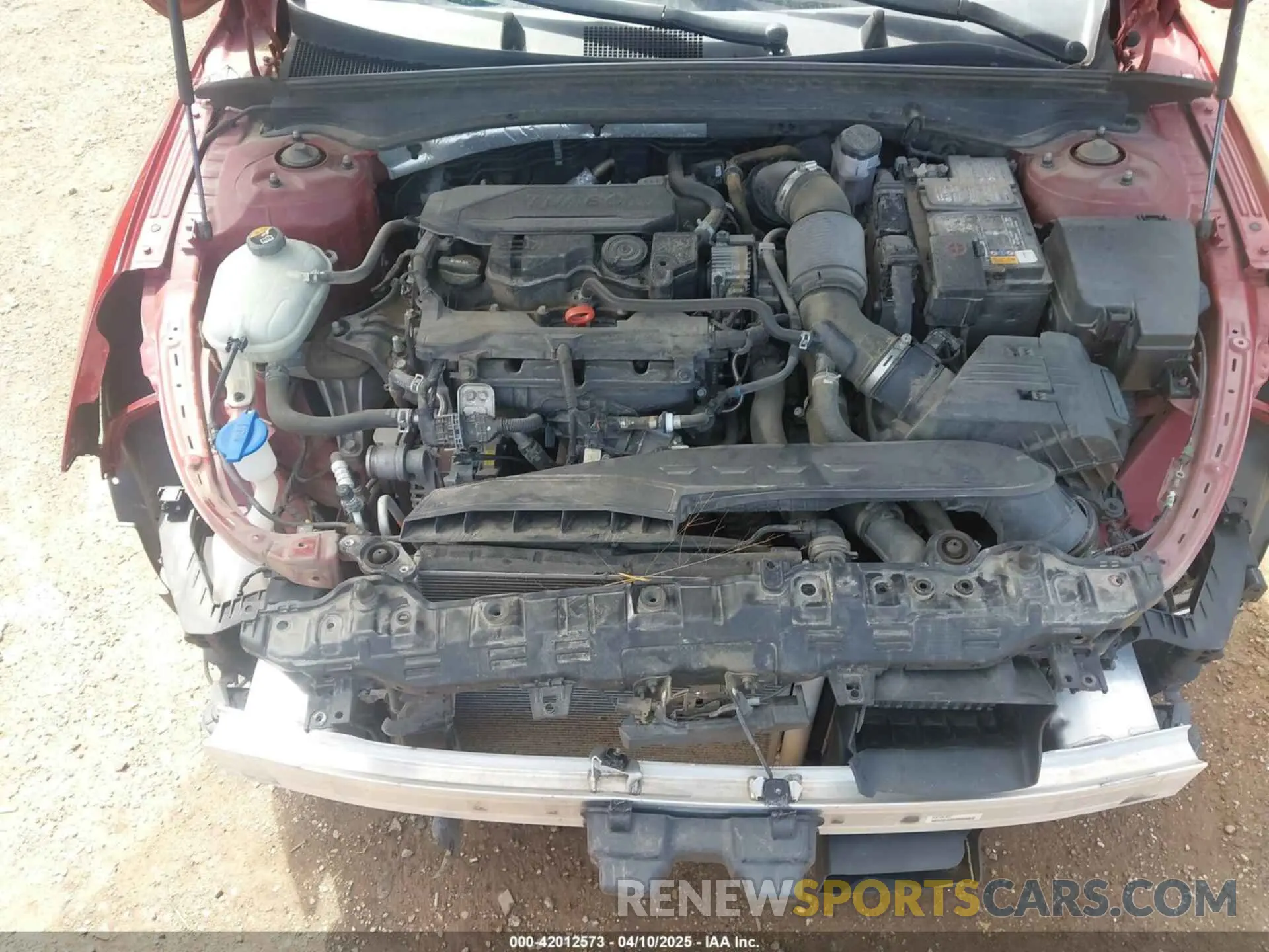 10 fotografías del automóvil dañado 5XXG14J25MG017996 KIA K5 2021