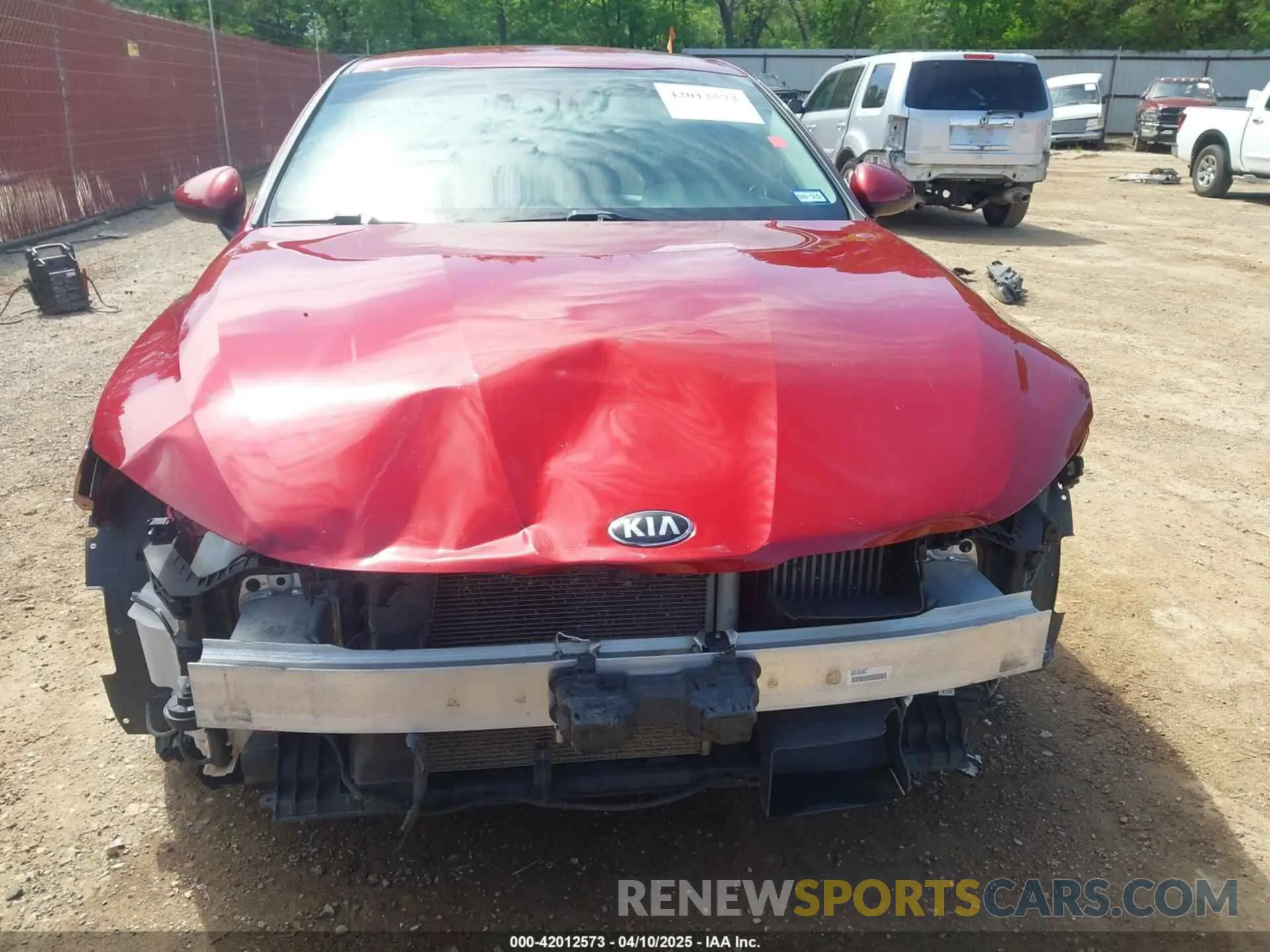 13 fotografías del automóvil dañado 5XXG14J25MG017996 KIA K5 2021