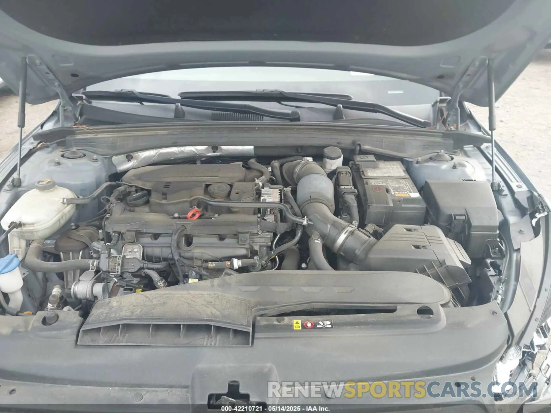 10 fotografías del automóvil dañado 5XXG14J26MG008143 KIA K5 2021