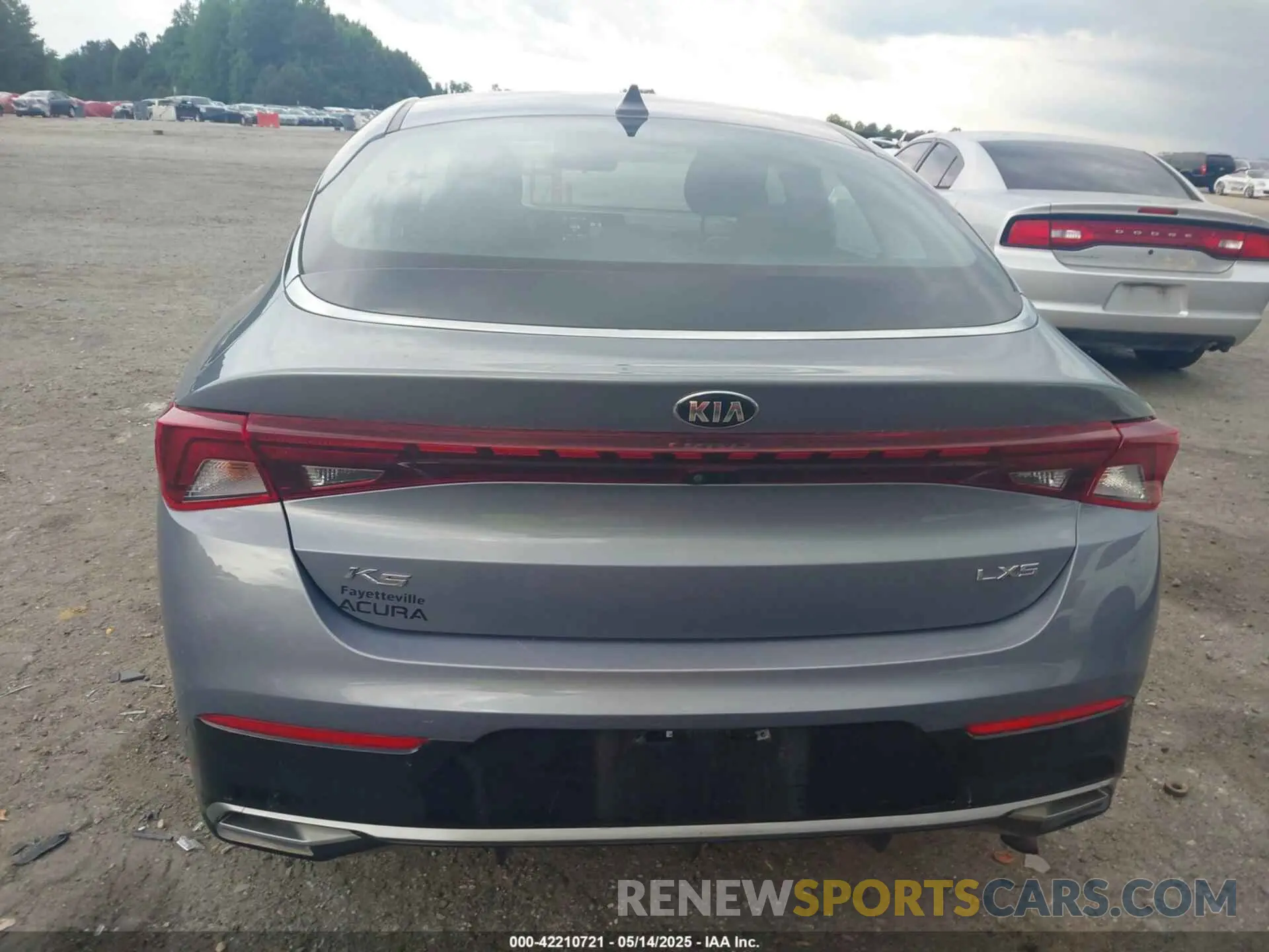 16 fotografías del automóvil dañado 5XXG14J26MG008143 KIA K5 2021