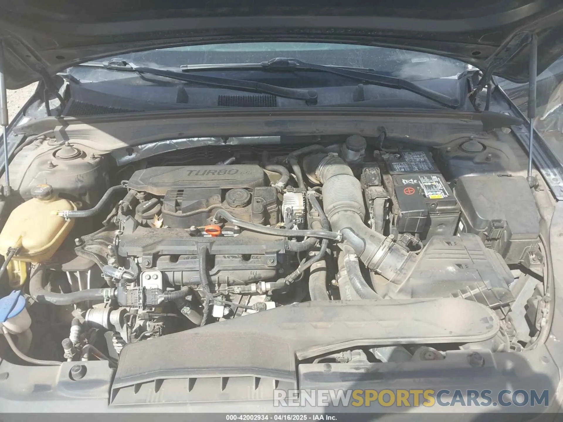 10 fotografías del automóvil dañado 5XXG14J26MG043720 KIA K5 2021