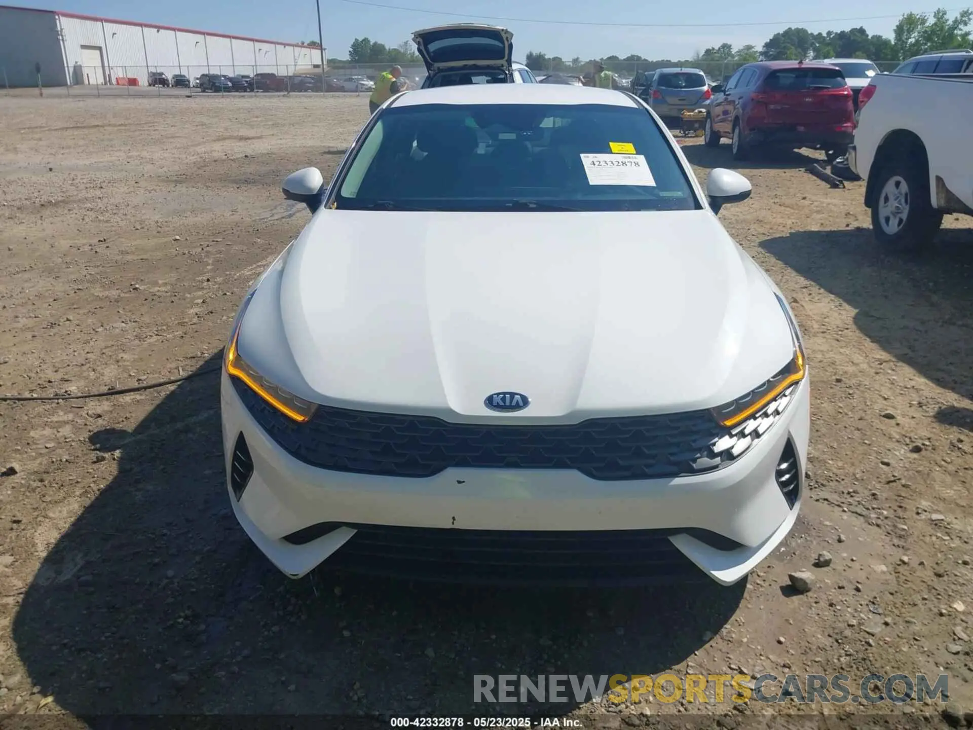 12 fotografías del automóvil dañado 5XXG14J26MG050439 KIA K5 2021