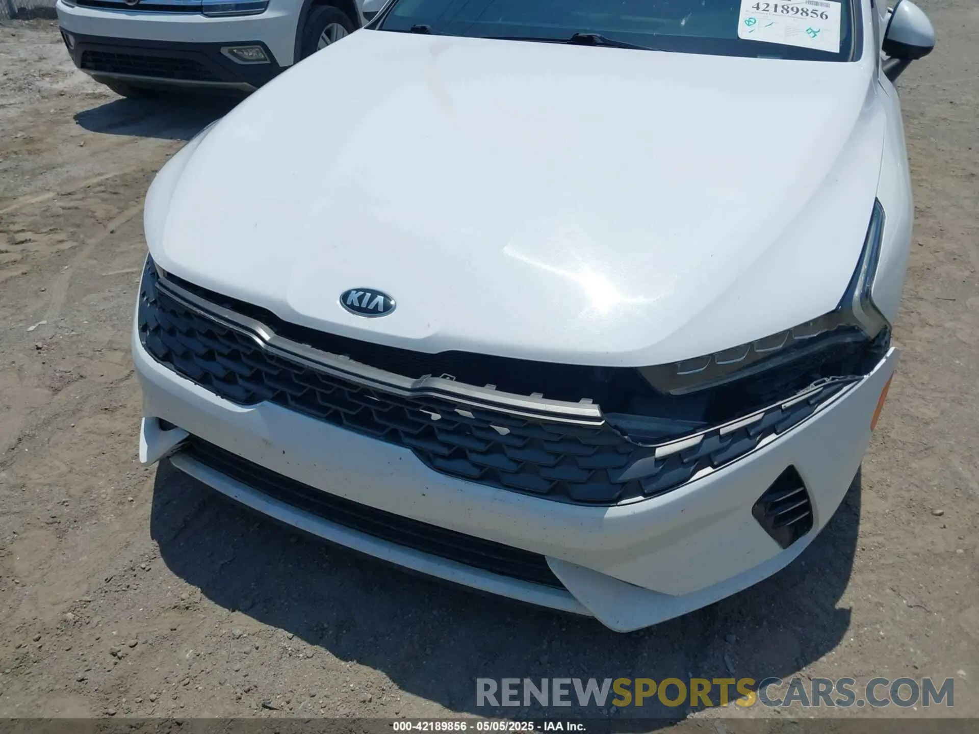 18 fotografías del automóvil dañado 5XXG14J26MG054961 KIA K5 2021