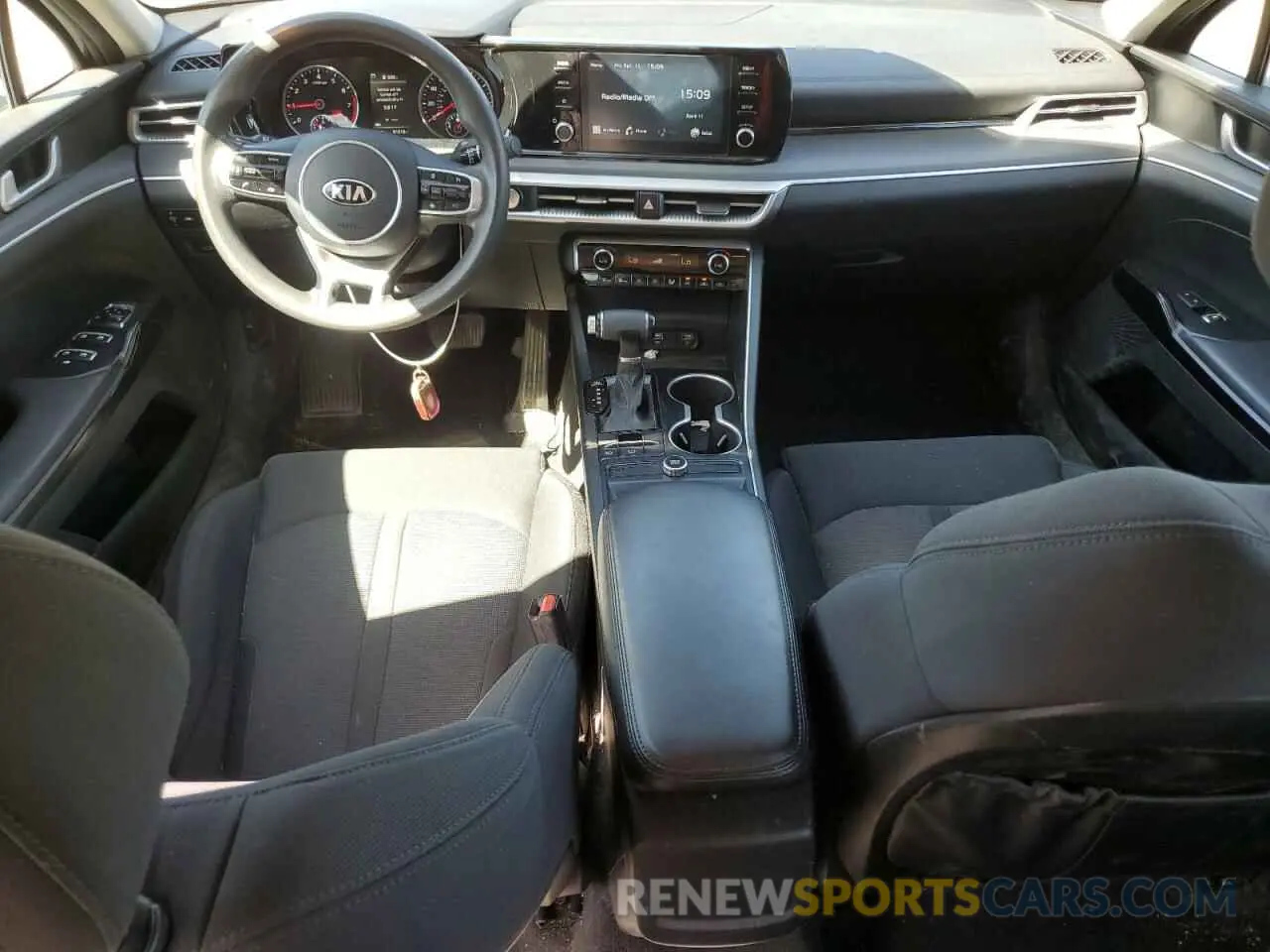 8 fotografías del automóvil dañado 5XXG14J26MG069735 KIA K5 2021