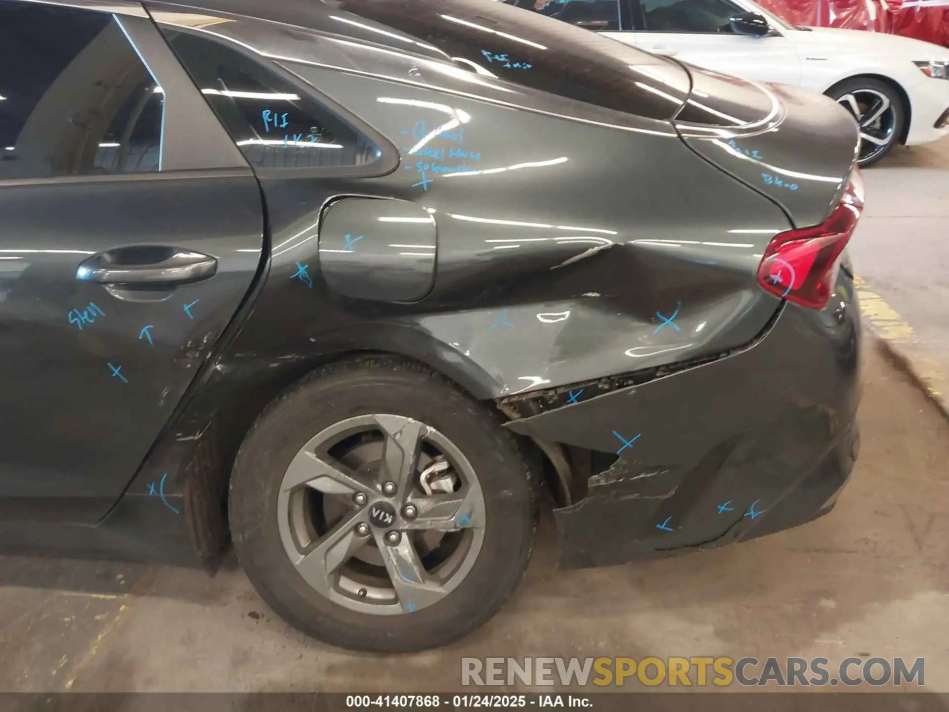 6 fotografías del automóvil dañado 5XXG14J27MG012945 KIA K5 2021