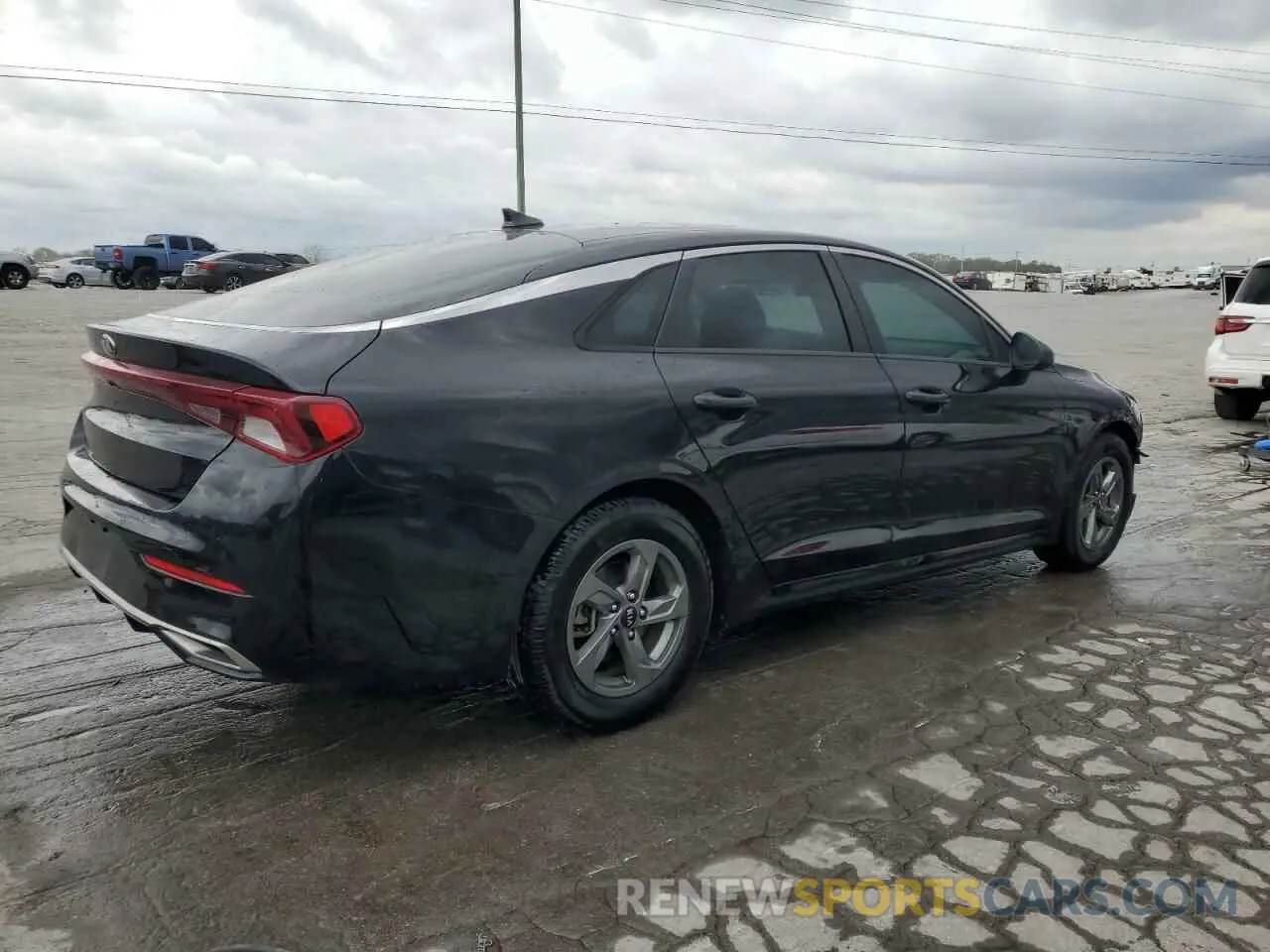 3 fotografías del automóvil dañado 5XXG14J27MG052653 KIA K5 2021
