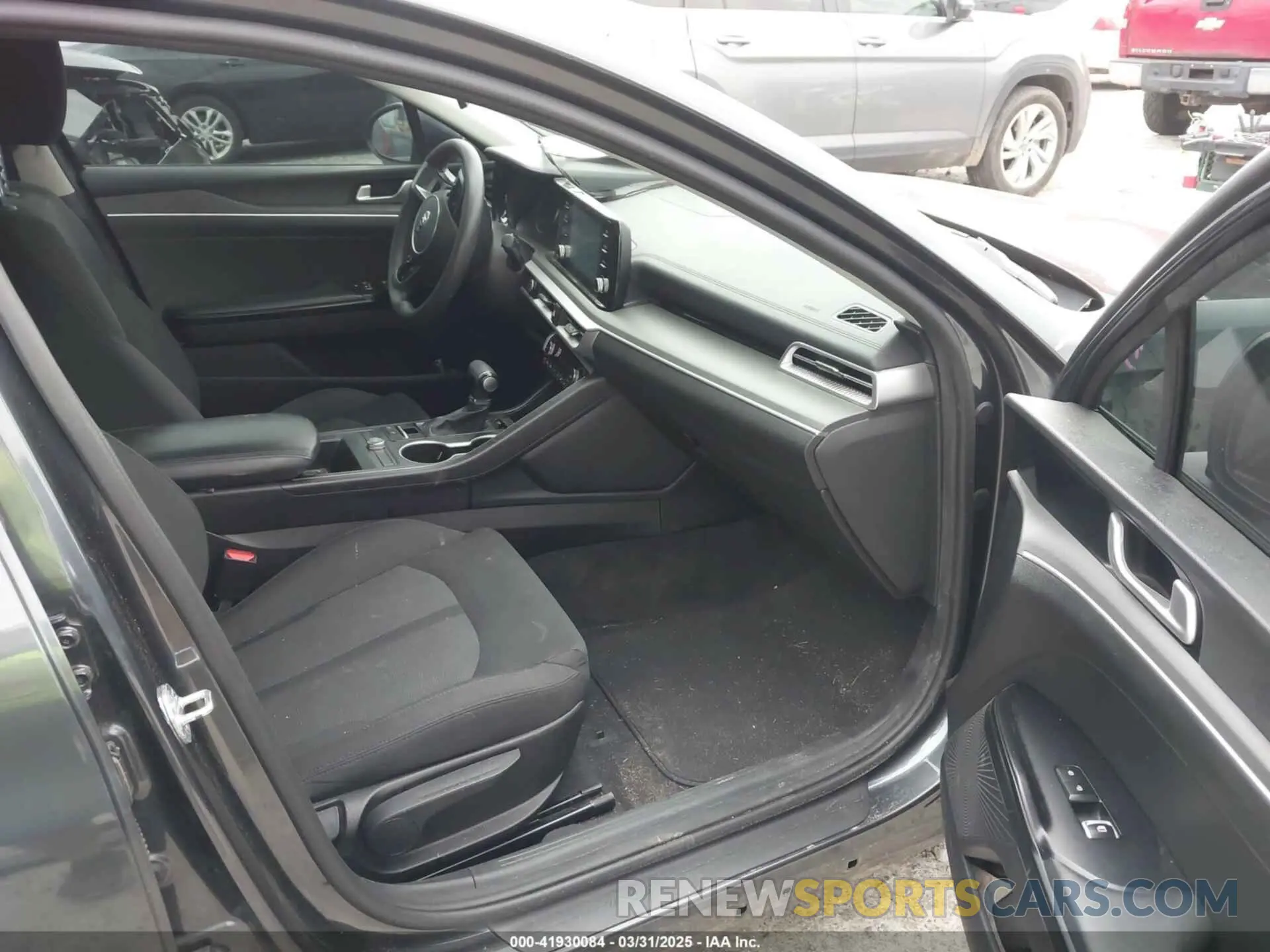 5 fotografías del automóvil dañado 5XXG14J27MG054290 KIA K5 2021
