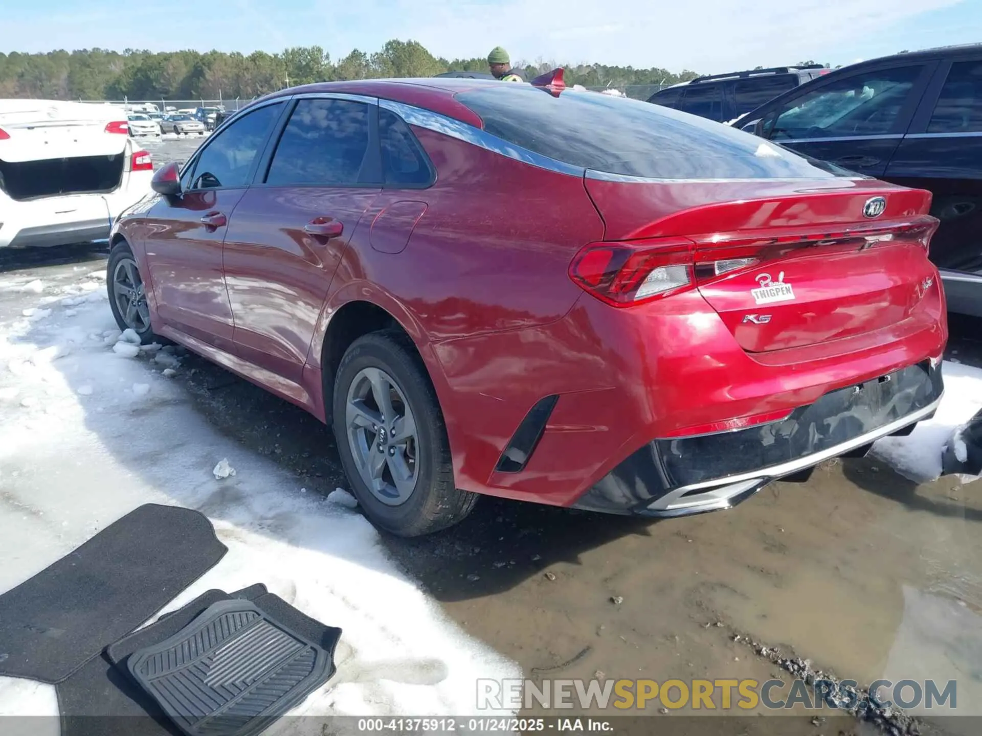 3 fotografías del automóvil dañado 5XXG14J27MG058274 KIA K5 2021