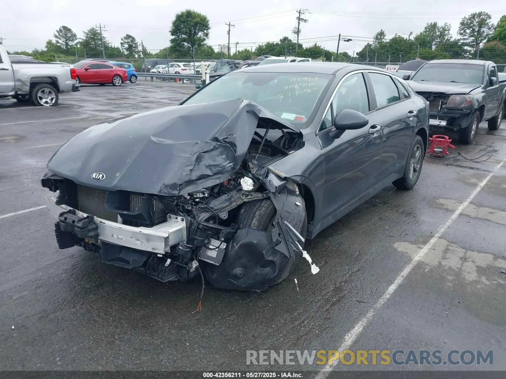 6 fotografías del automóvil dañado 5XXG14J28MG006443 KIA K5 2021