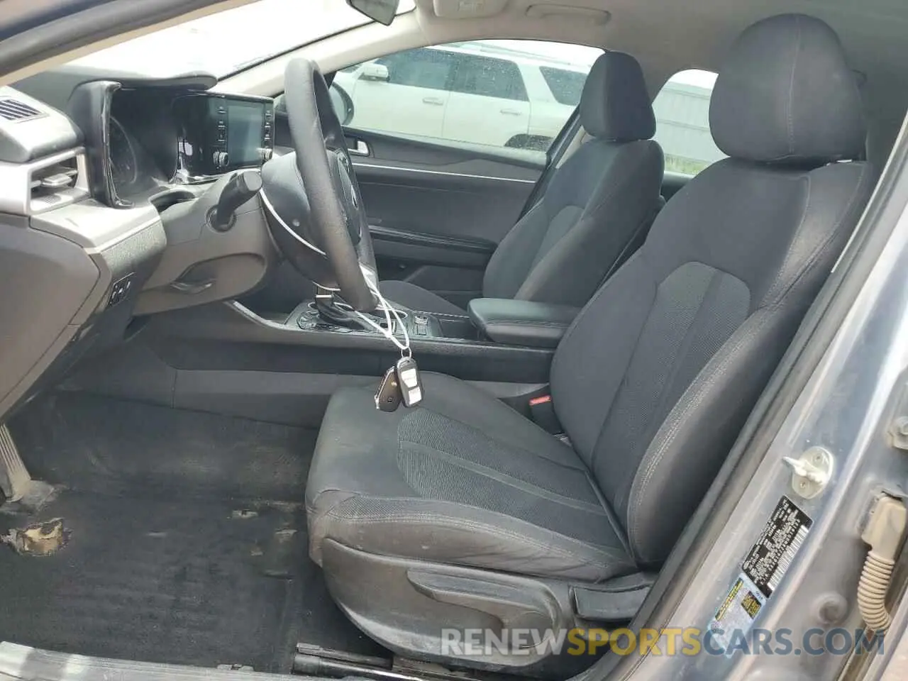 7 fotografías del automóvil dañado 5XXG14J28MG014123 KIA K5 2021