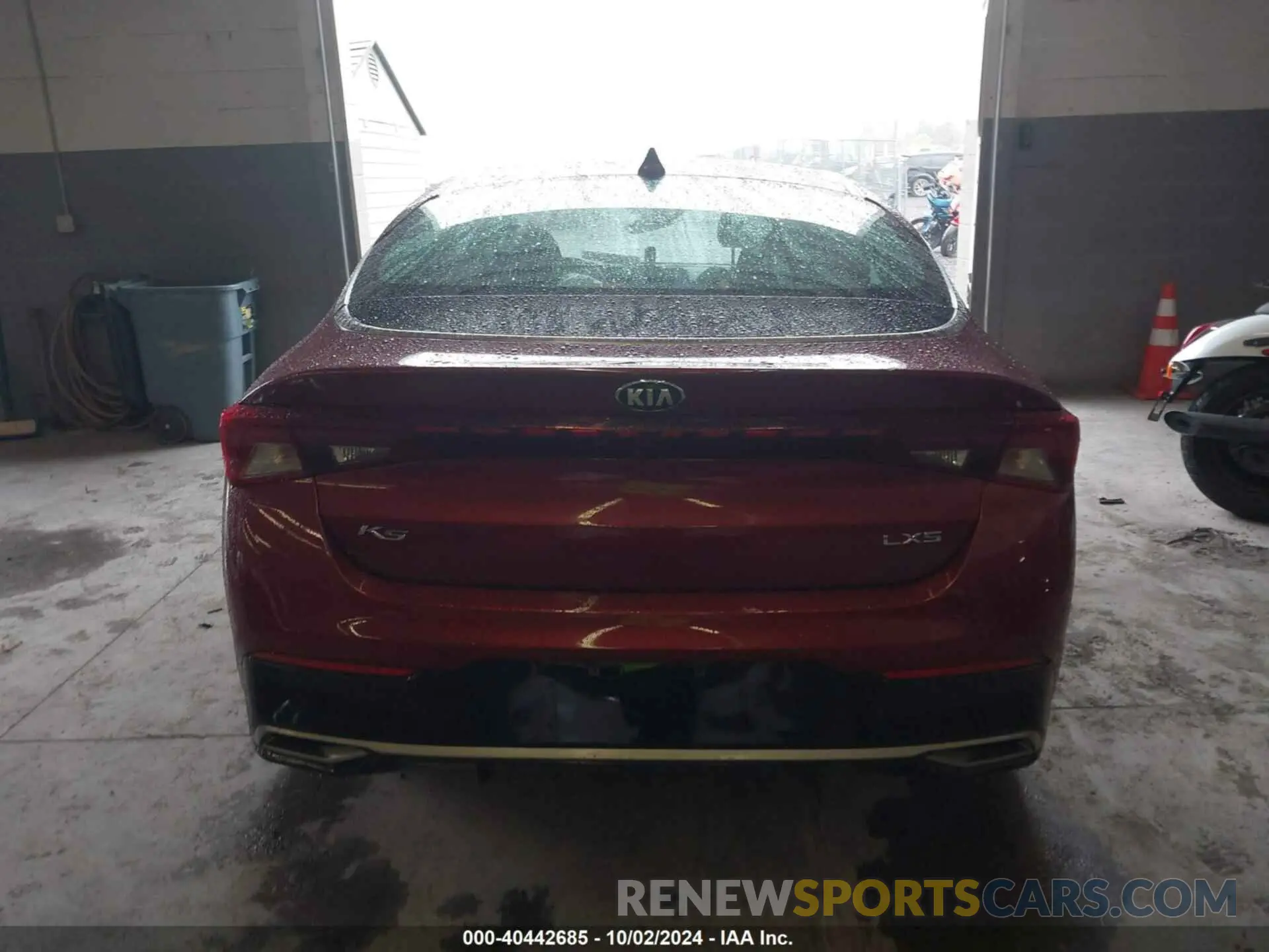 16 fotografías del automóvil dañado 5XXG14J28MG016177 KIA K5 2021
