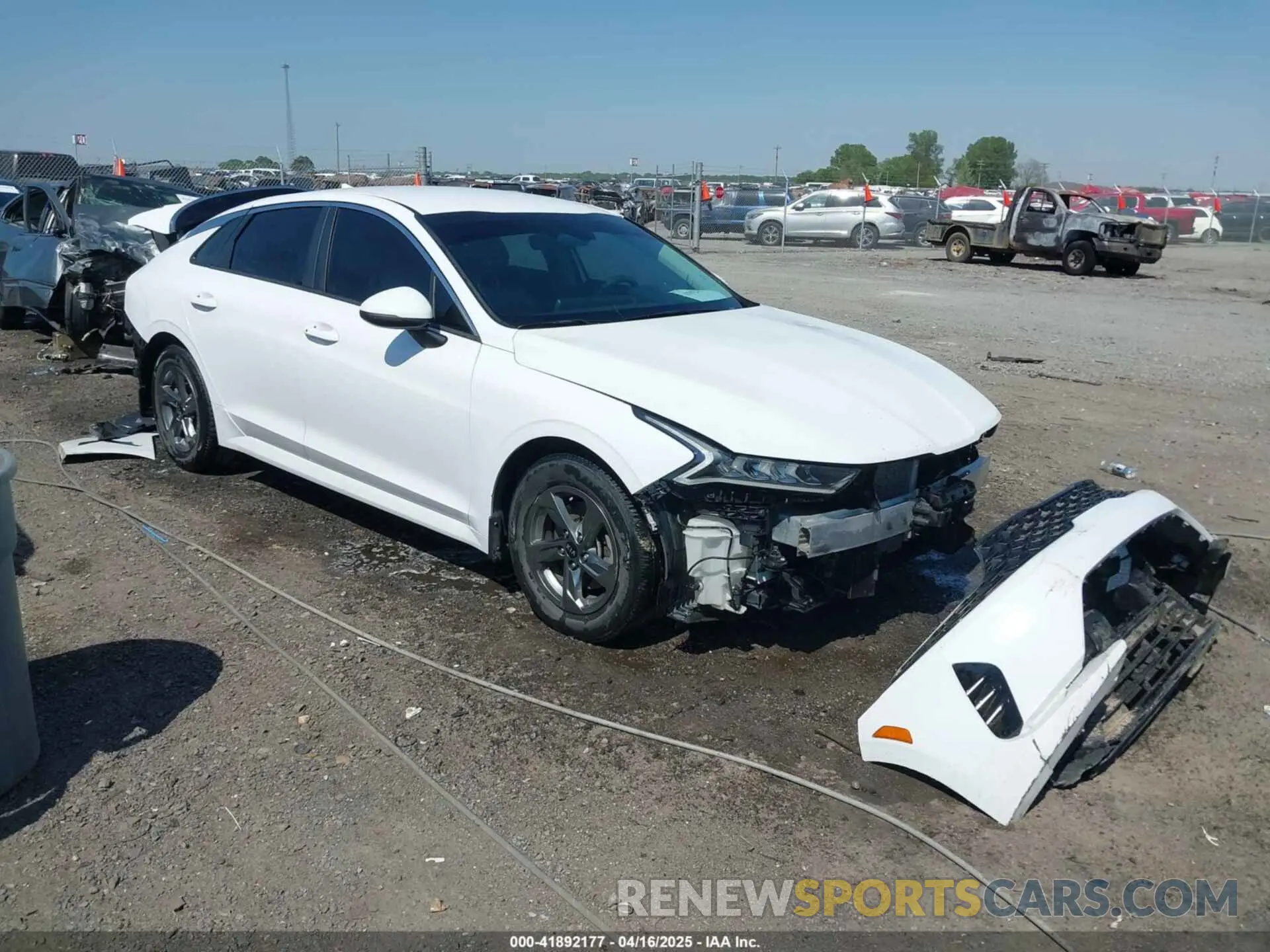 1 fotografías del automóvil dañado 5XXG14J28MG017779 KIA K5 2021