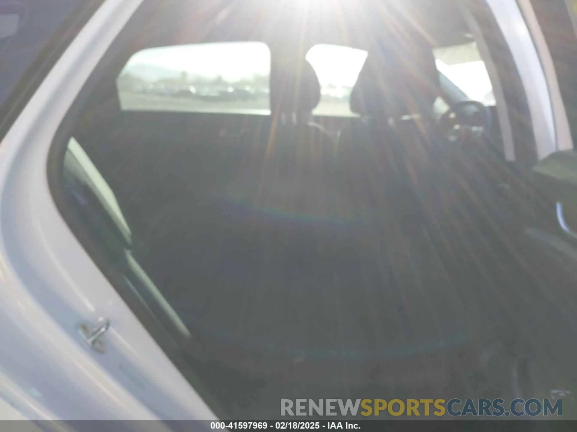 8 fotografías del automóvil dañado 5XXG14J28MG024425 KIA K5 2021