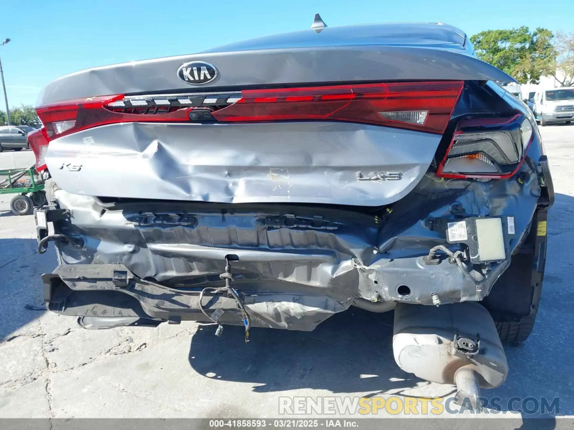 6 fotografías del automóvil dañado 5XXG14J28MG024778 KIA K5 2021