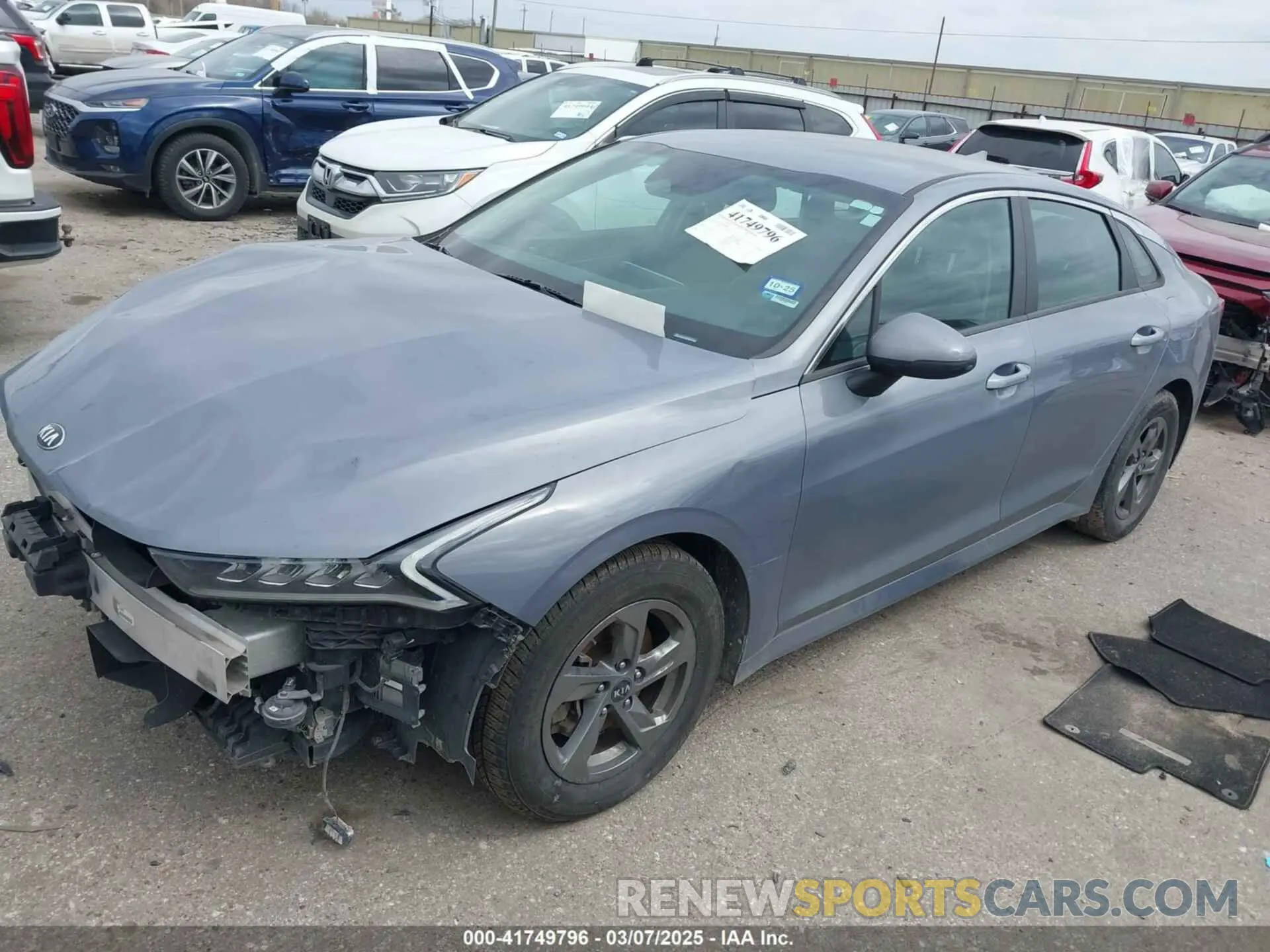2 fotografías del automóvil dañado 5XXG14J28MG048031 KIA K5 2021