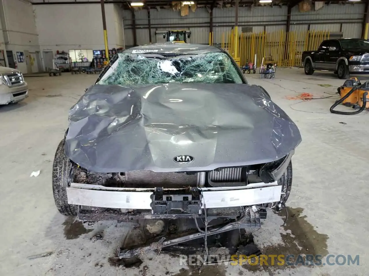 5 fotografías del automóvil dañado 5XXG14J28MG071728 KIA K5 2021