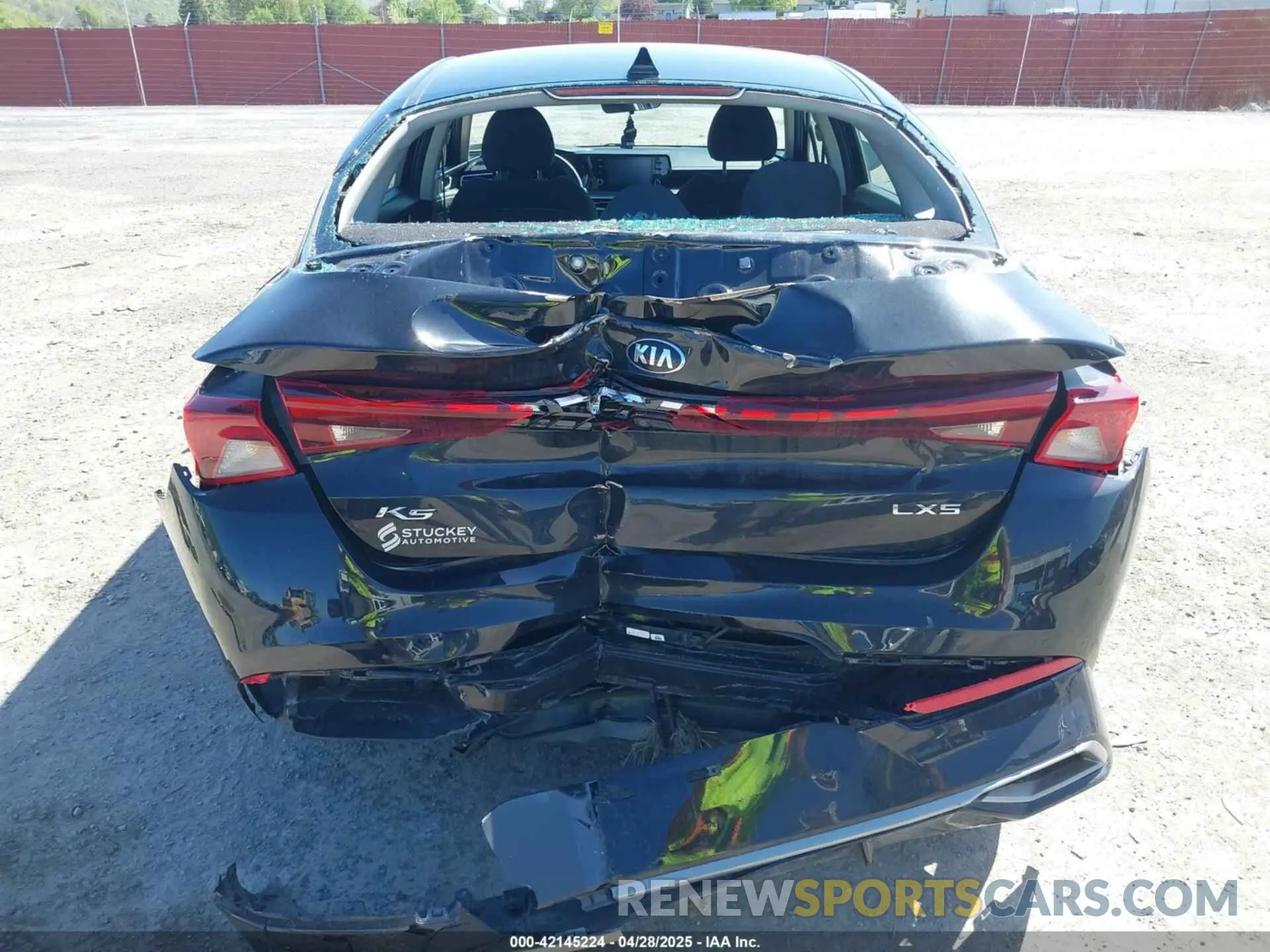 6 fotografías del automóvil dañado 5XXG14J29MG002062 KIA K5 2021