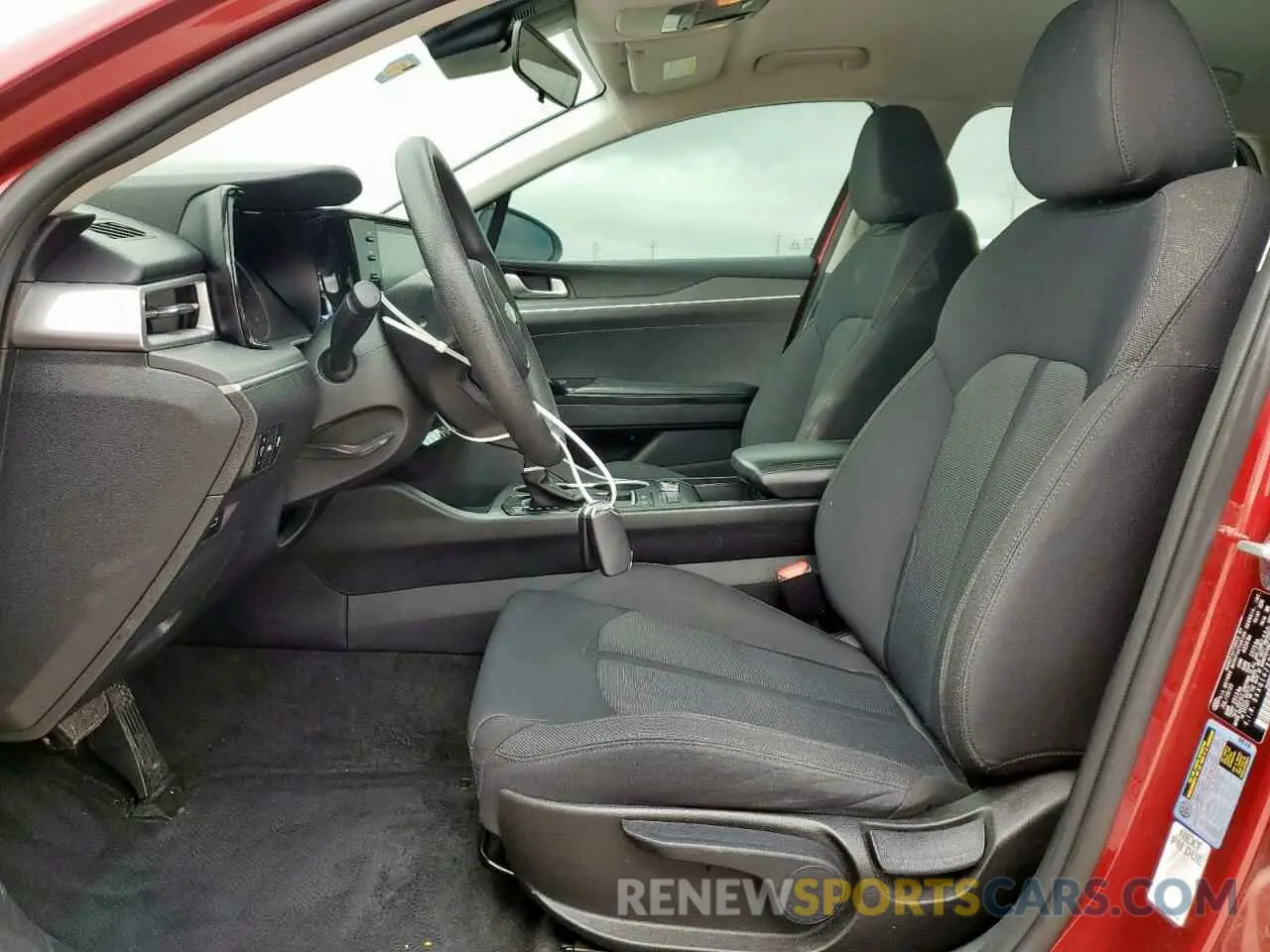 7 fotografías del automóvil dañado 5XXG14J29MG007889 KIA K5 2021