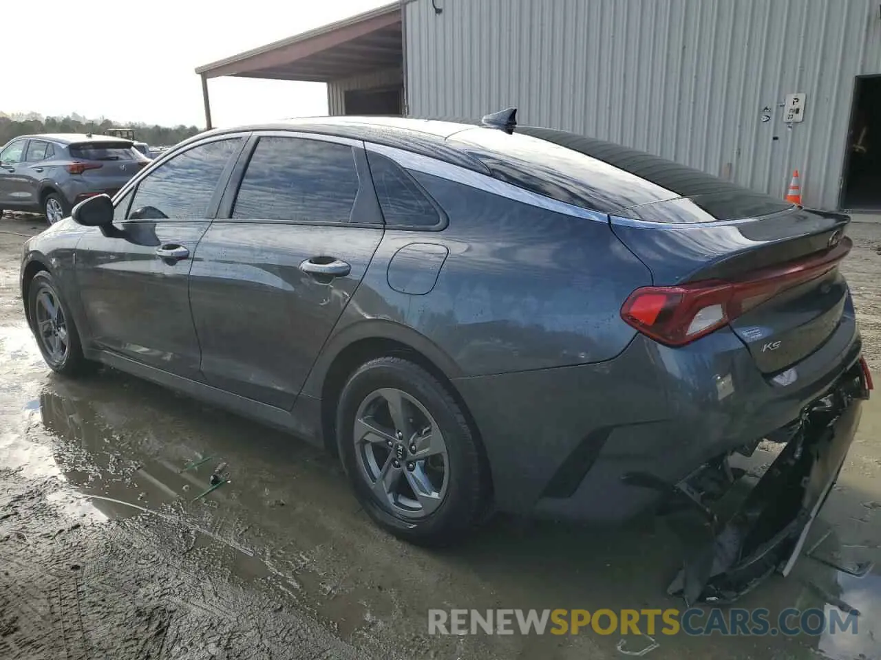 2 fotografías del automóvil dañado 5XXG14J29MG022702 KIA K5 2021