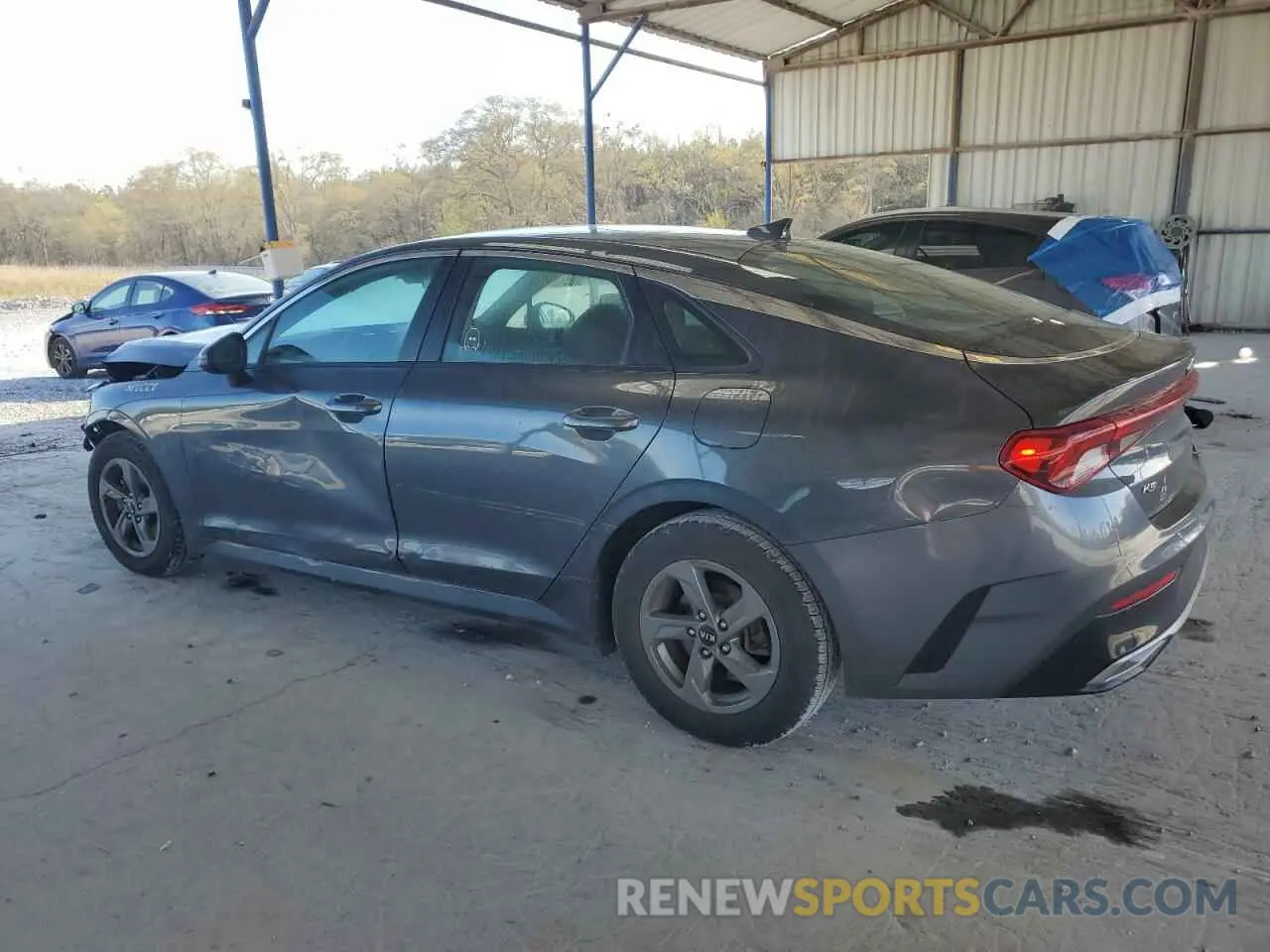 2 fotografías del automóvil dañado 5XXG14J29MG037572 KIA K5 2021