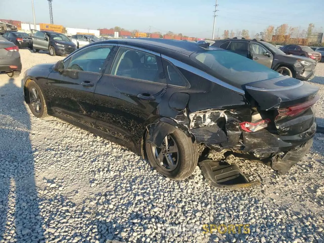 2 fotografías del automóvil dañado 5XXG14J29MG041296 KIA K5 2021