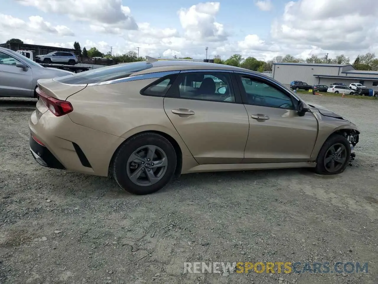3 fotografías del automóvil dañado 5XXG14J2XMG037306 KIA K5 2021