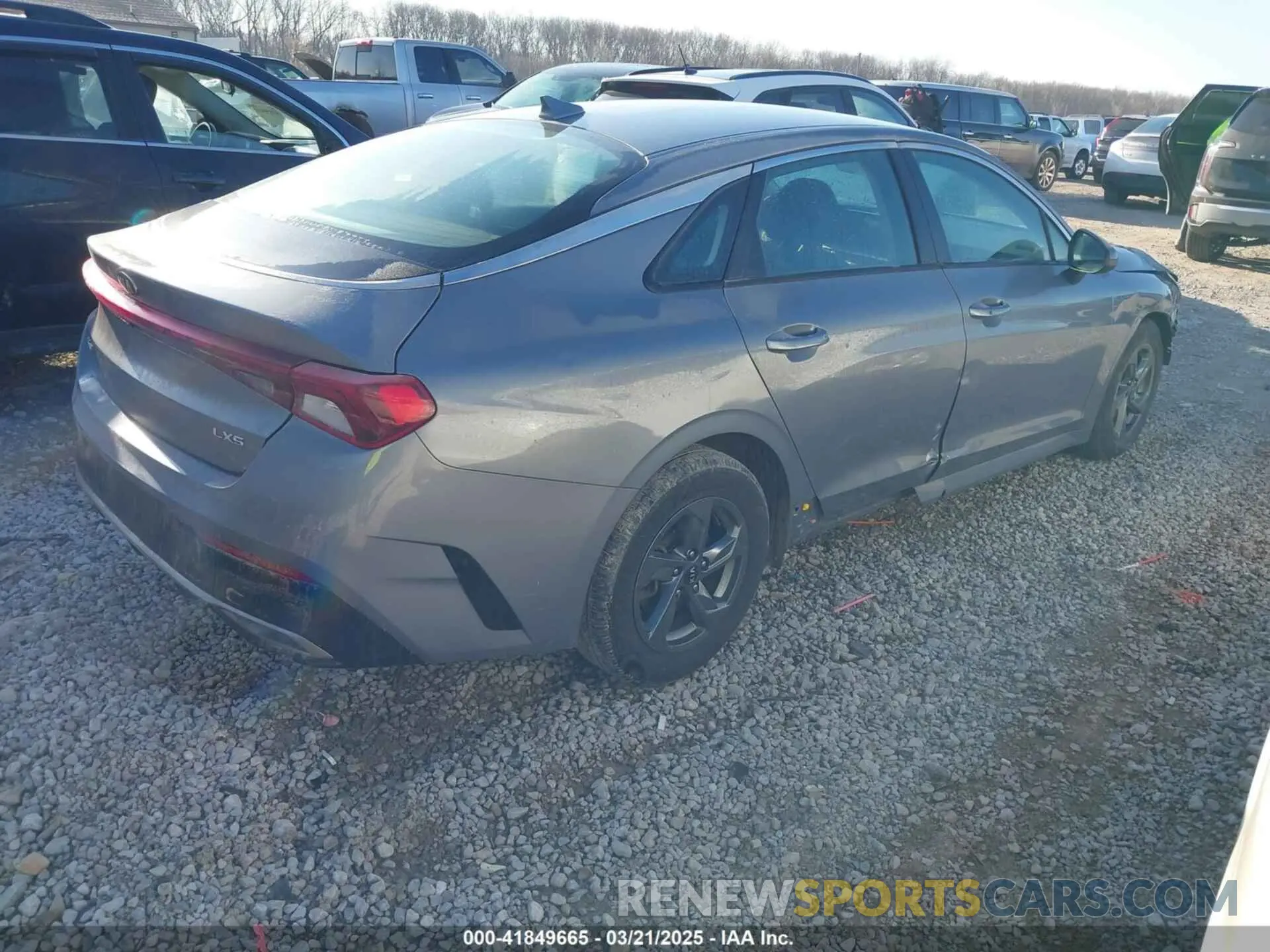 4 fotografías del automóvil dañado 5XXG14J2XMG057779 KIA K5 2021
