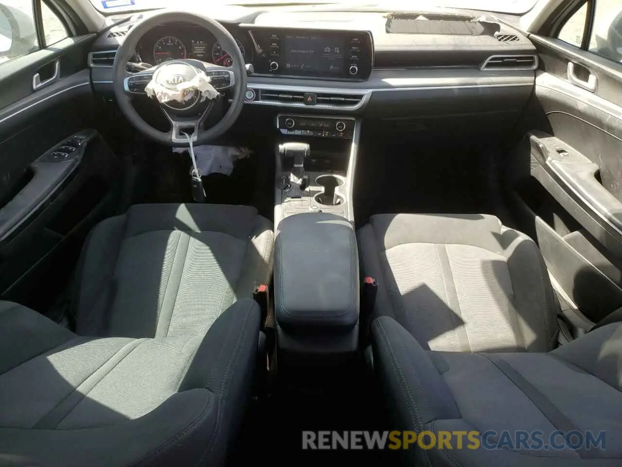 8 fotografías del automóvil dañado 5XXG14J2XMG065977 KIA K5 2021