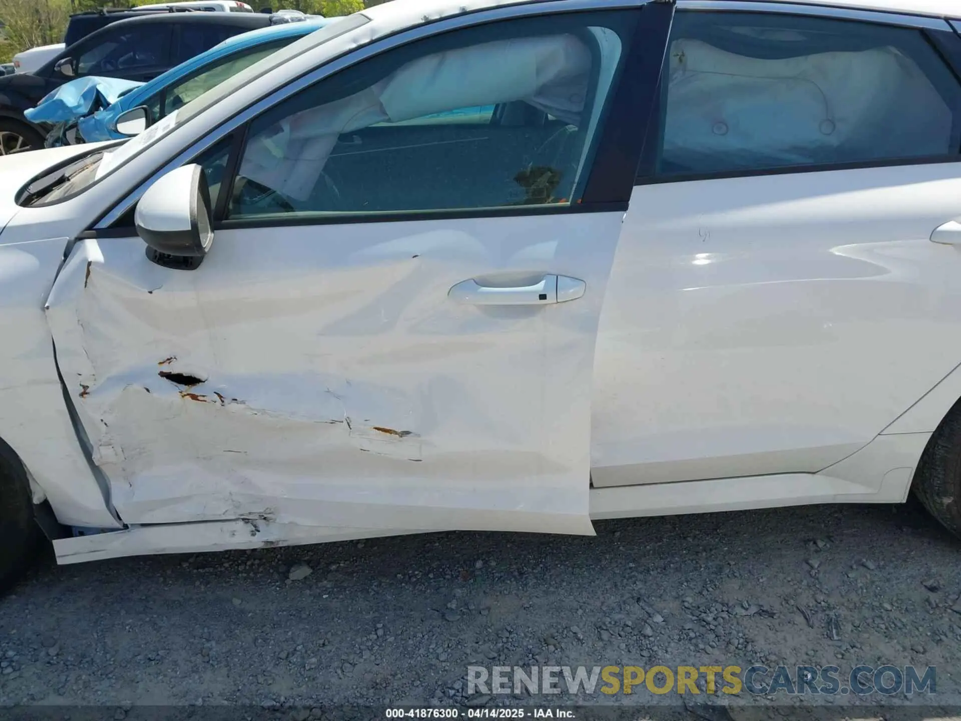 16 fotografías del automóvil dañado 5XXG14J2XMG069432 KIA K5 2021